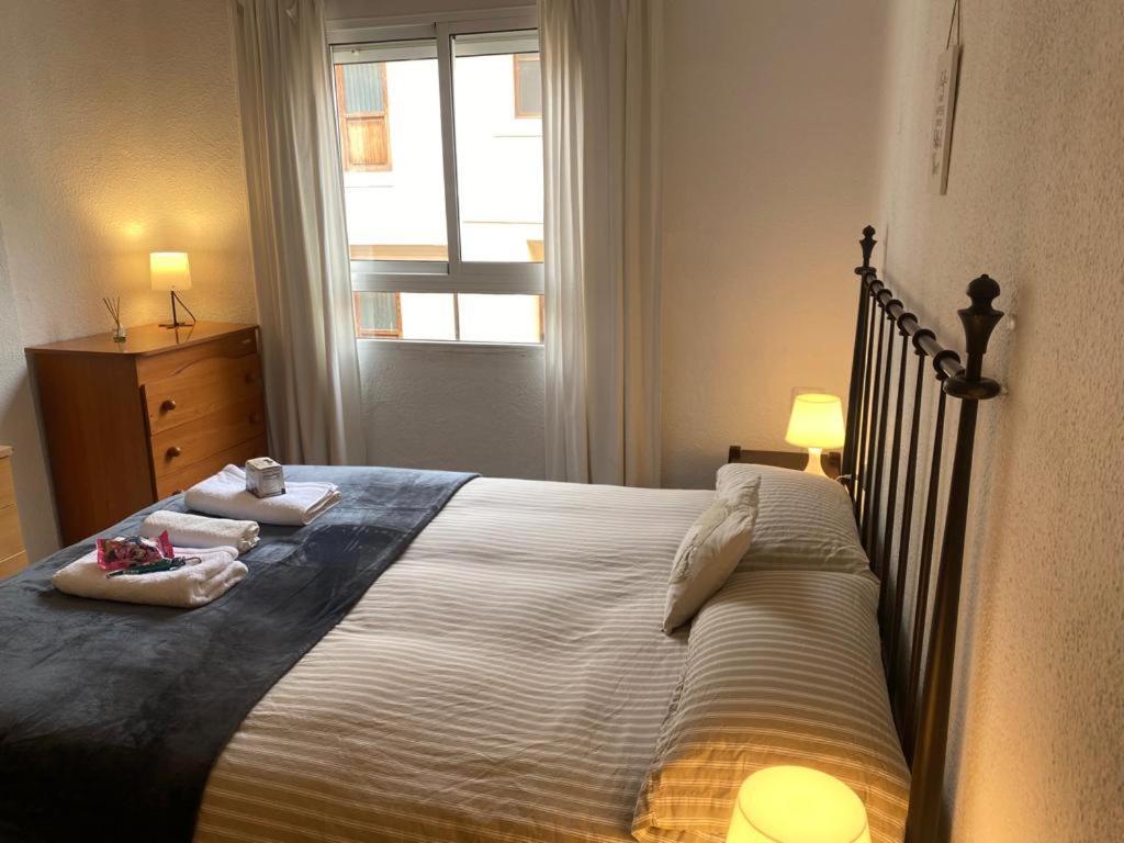 Apartamento 4 Personas En El Centro De Valencia, Plaza El Pilar * Valencia