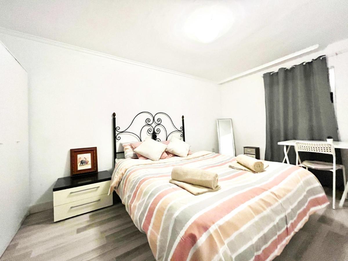 Habitación en casa particular Apartamento Compartido A 15 Minutos De La Playa En Valencia