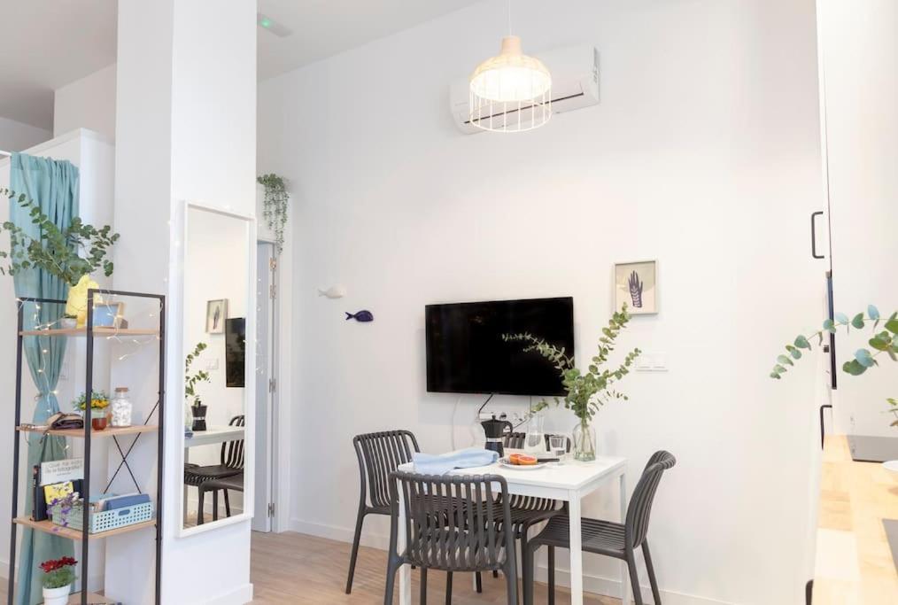 Apartamento Al5 Seaside Bliss-stylish Loft Steps From Malvarrosa Valencia