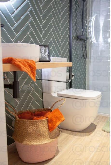 Apartamento Al5 Seaside Bliss-stylish Loft Steps From Malvarrosa