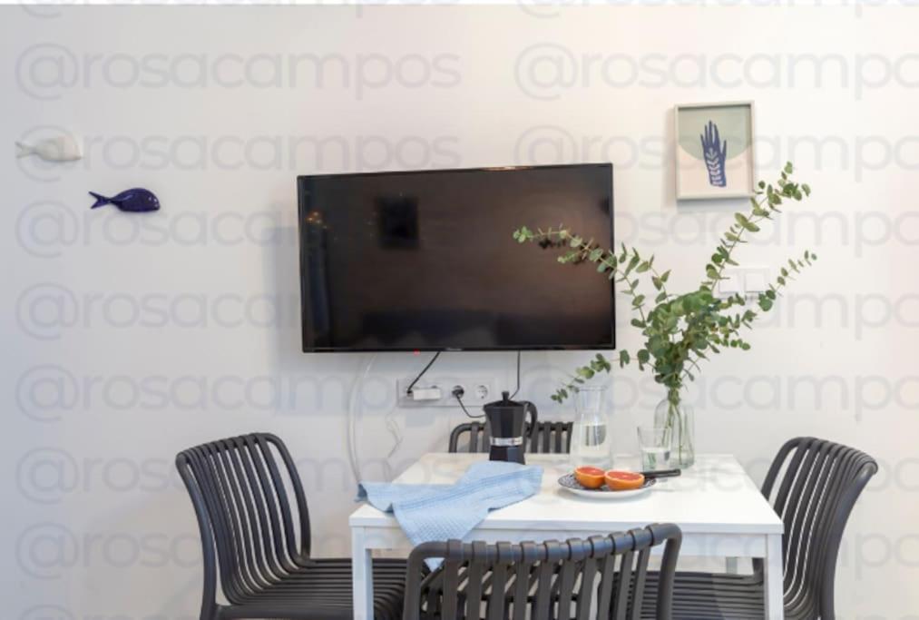 Al5 Seaside Bliss-stylish Loft Steps From Malvarrosa