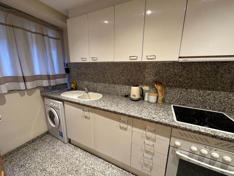Almas Centro Apartment Valencia