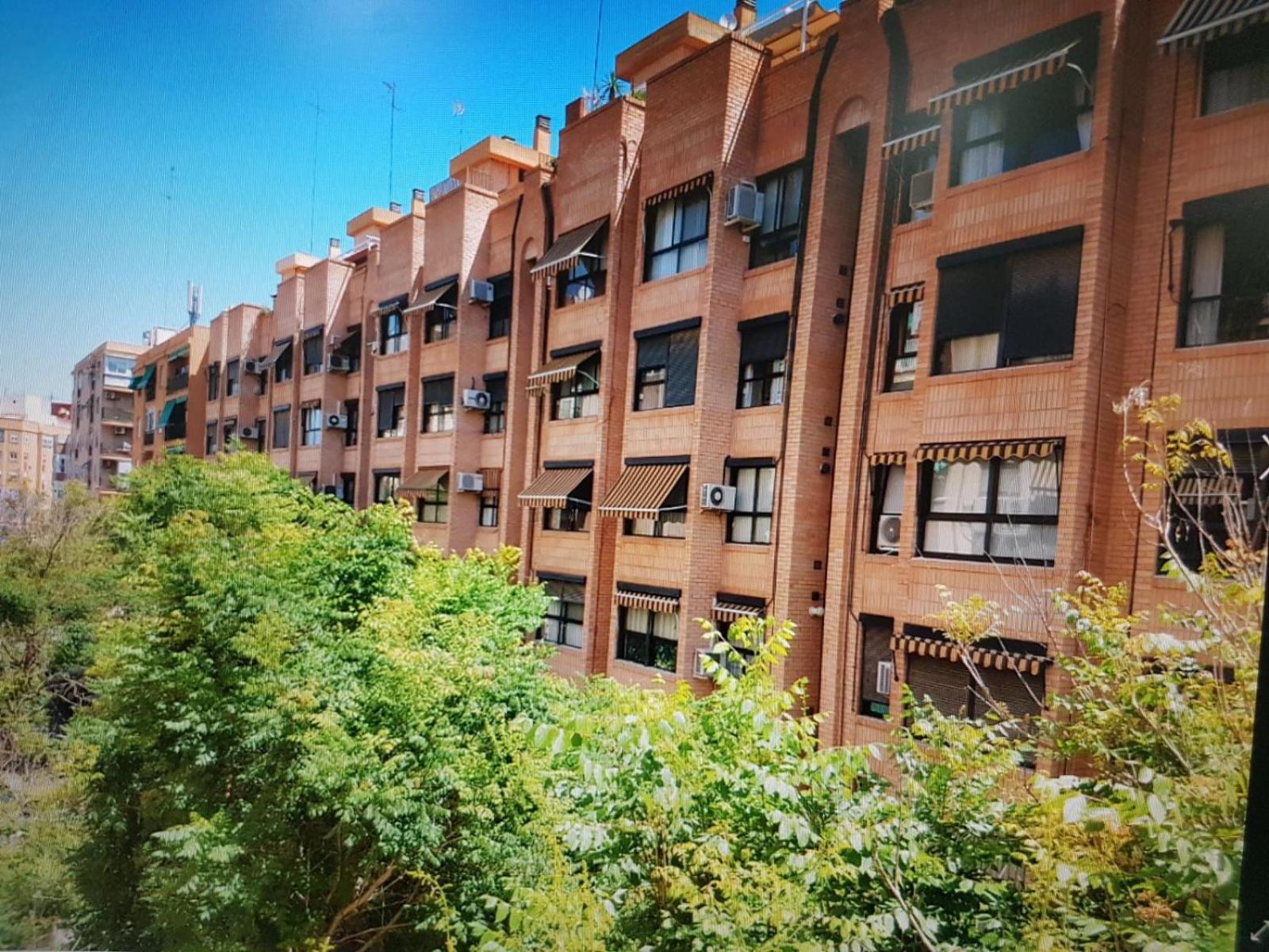 Cerca De La Playa Y Ciudad De Ciencias Apartamento *