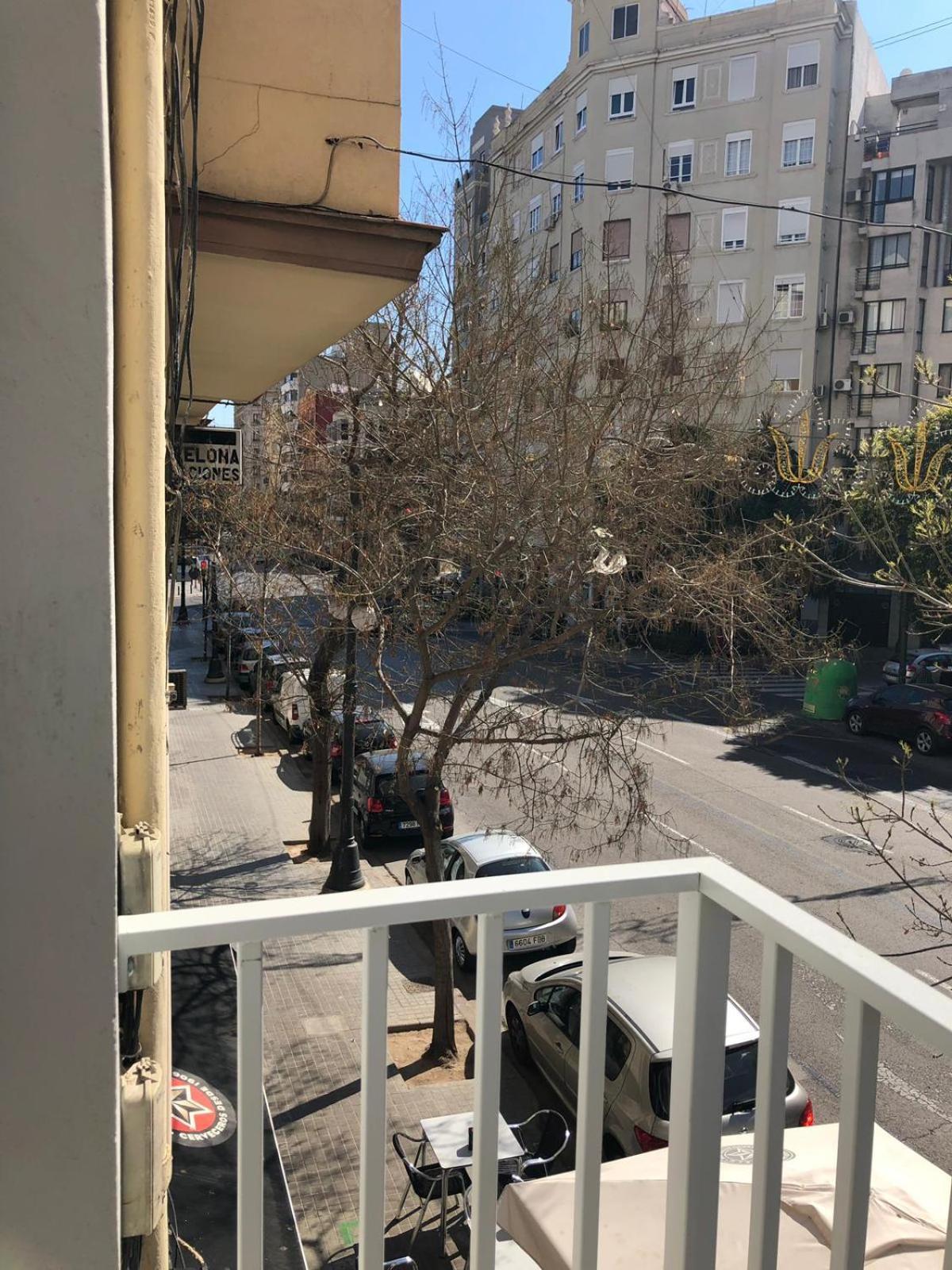 Apartamento Centrico Cerca Al Ayuntamiento+luminoso+acogedor Valencia