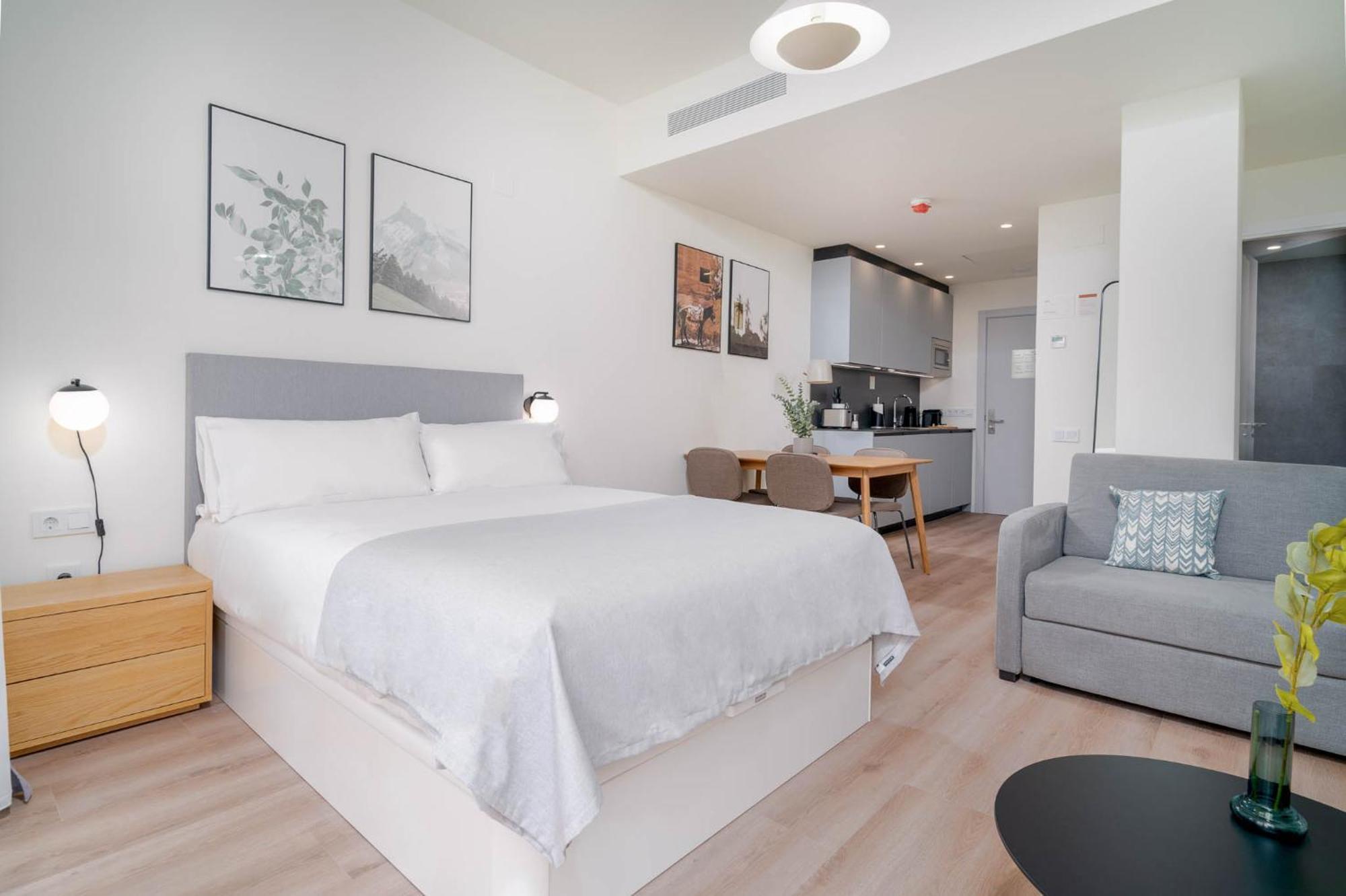 Limehome Carrer De Sant Jacint Valencia