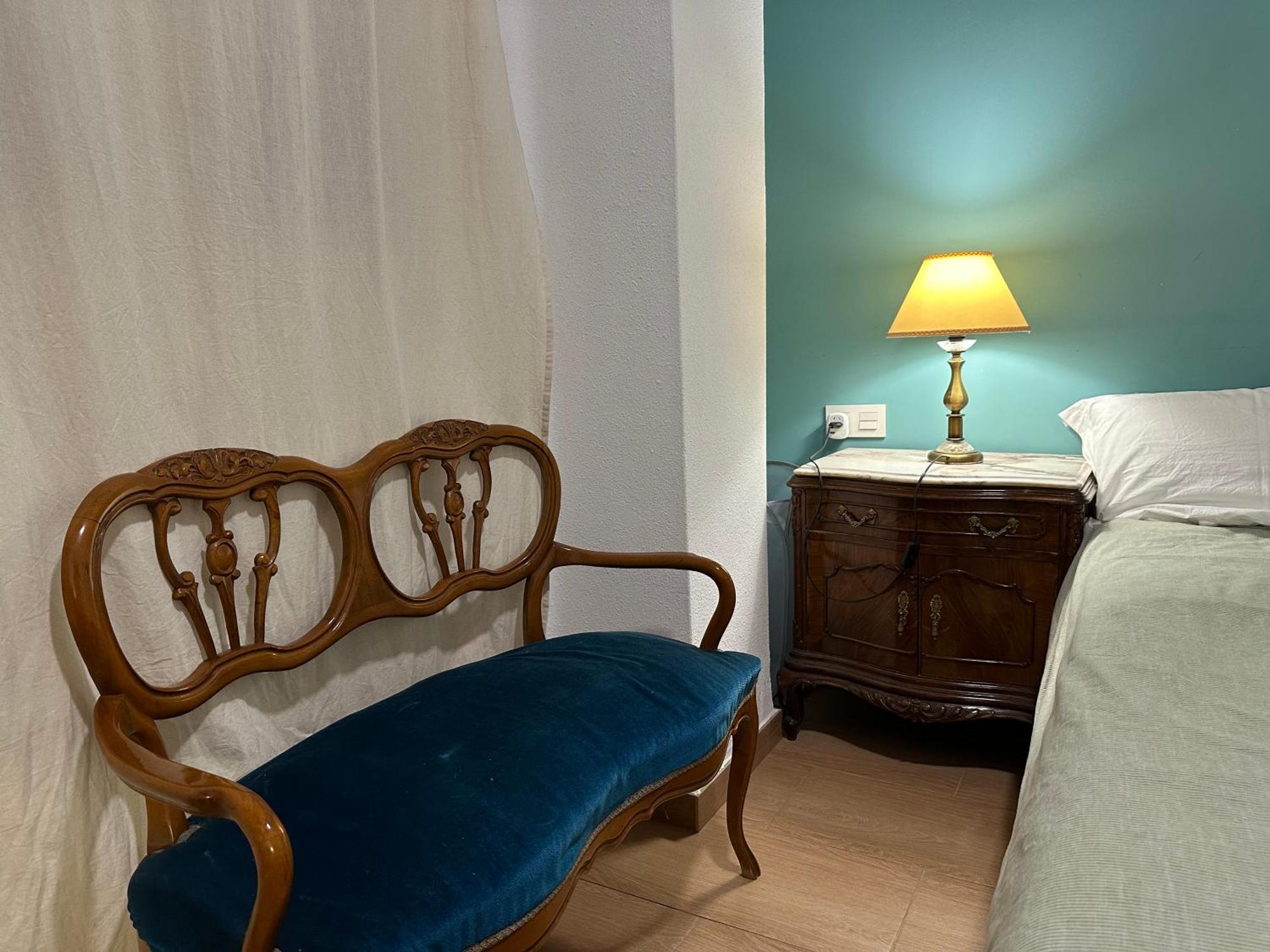 Mirador 1 Del Mercado - Con Bano Privado En El Centro De La Ciudad Vella Habitación en casa particular *