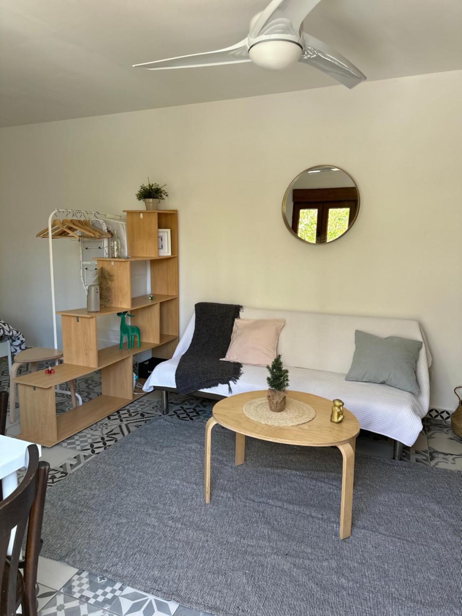 Ruzafa Terrace Oasis: Cozy A/c With Garden Access *