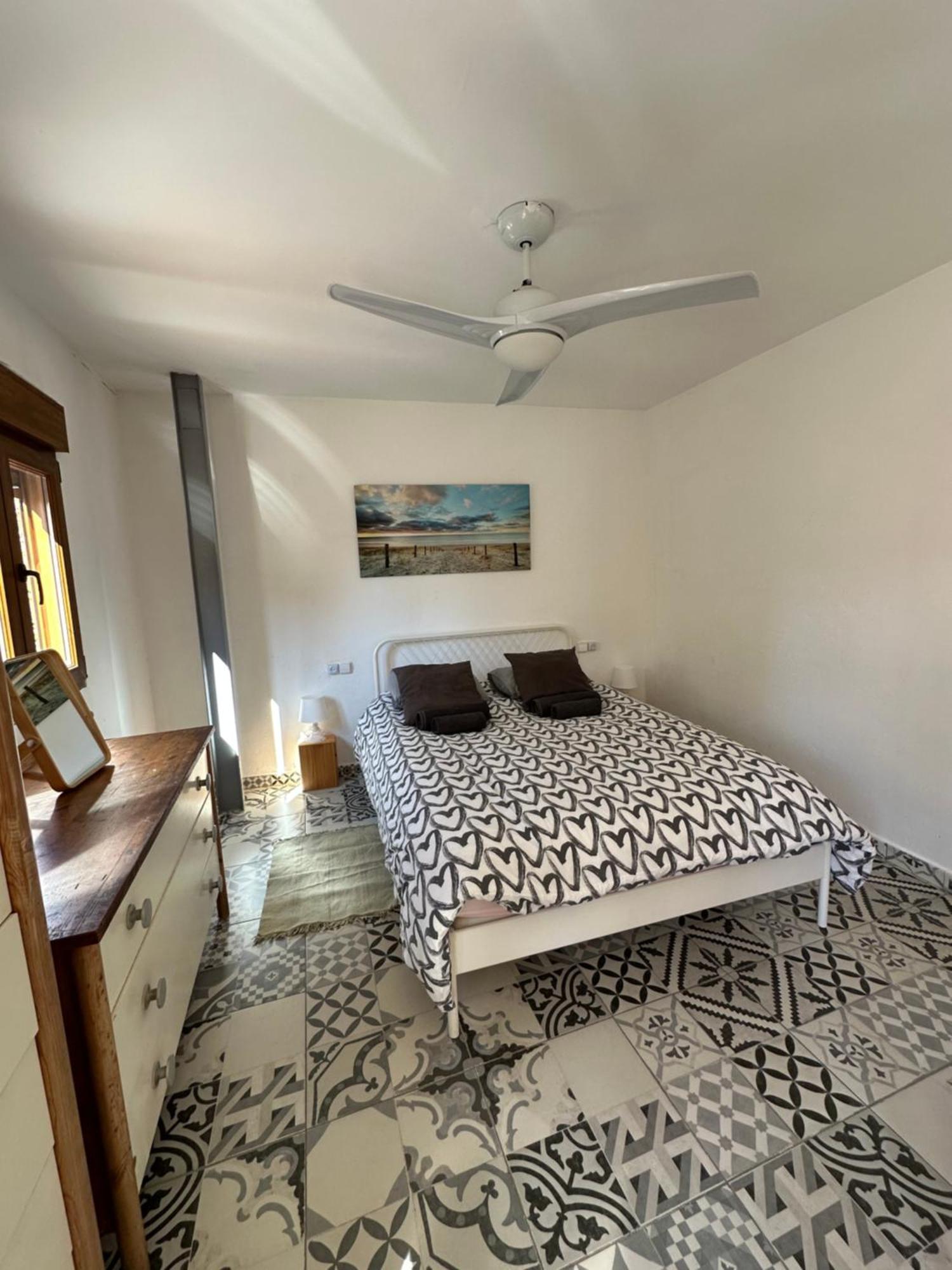 Ruzafa Terrace Oasis: Cozy A/c With Garden Access *