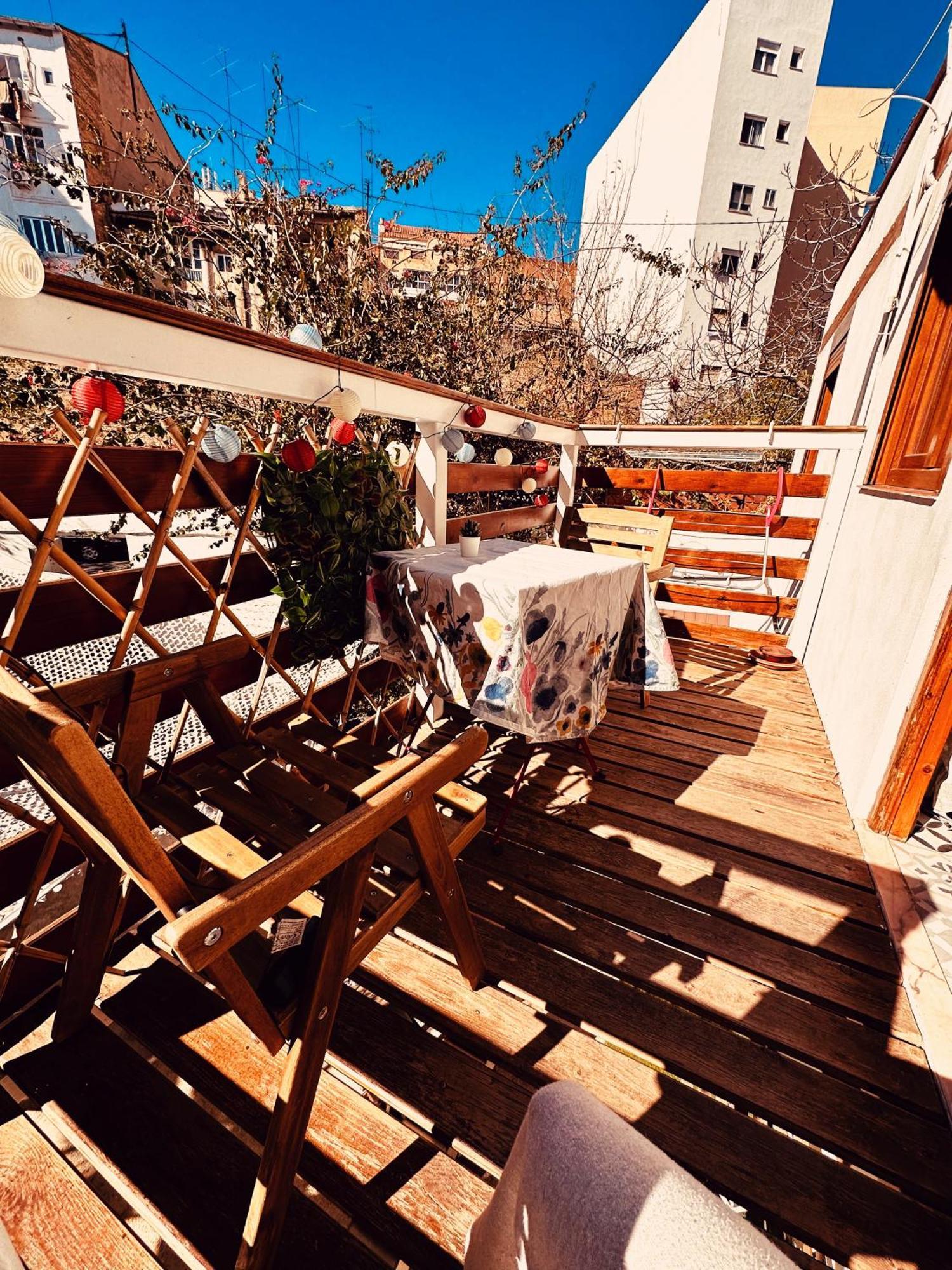 Apartment Ruzafa Terrace Oasis: Cozy A/c With Garden Access Valencia