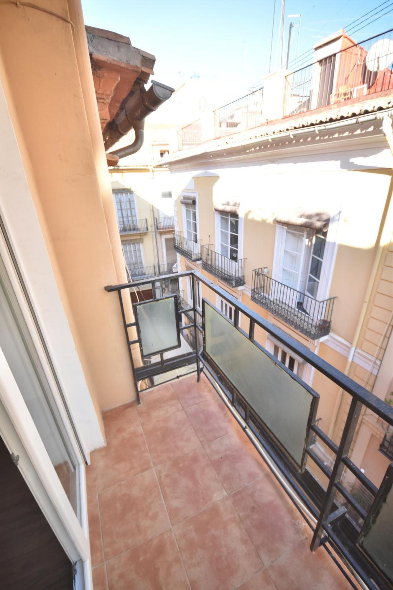 Gran Piso En Barrio Historico Del Centro Apartamento