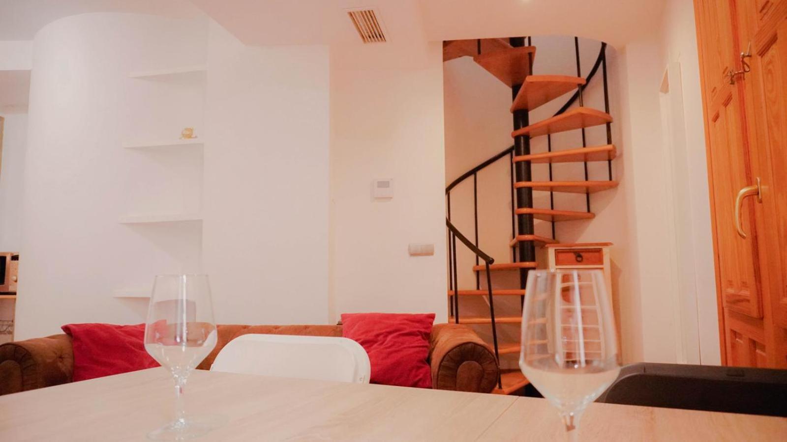 La Lonja De La Seda Apartment *