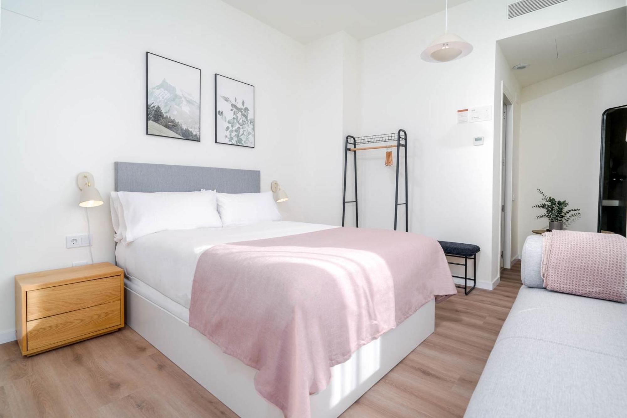Limehome Carrer De Sant Jacint *