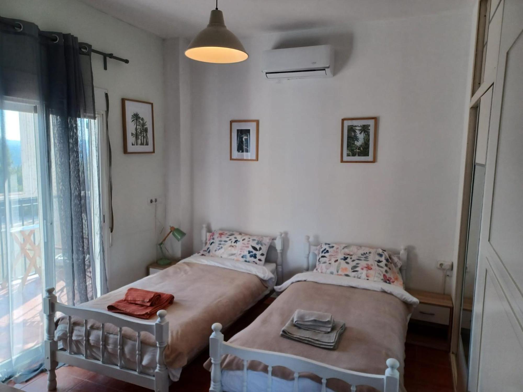 Villa Beautiful With Huge Private Pool And Vineyard View *