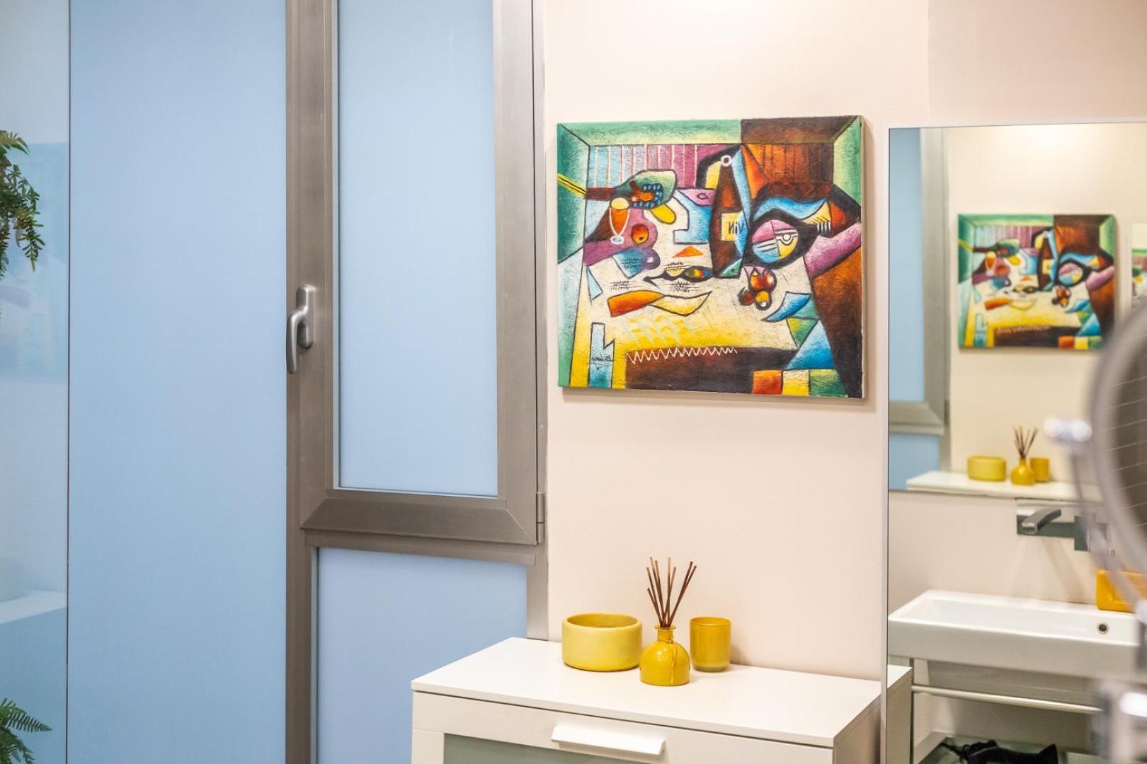 Central Market Lux Apartment