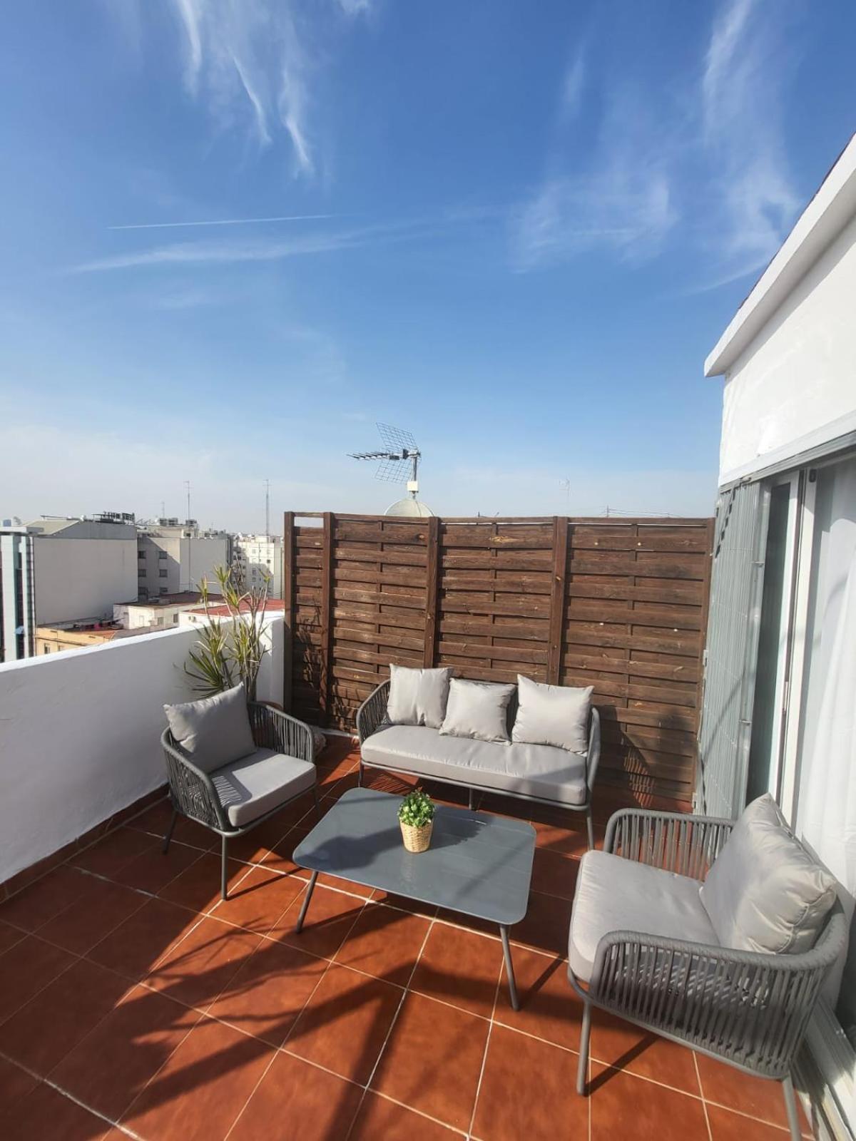 Apartamento Singularstays Valero Iii