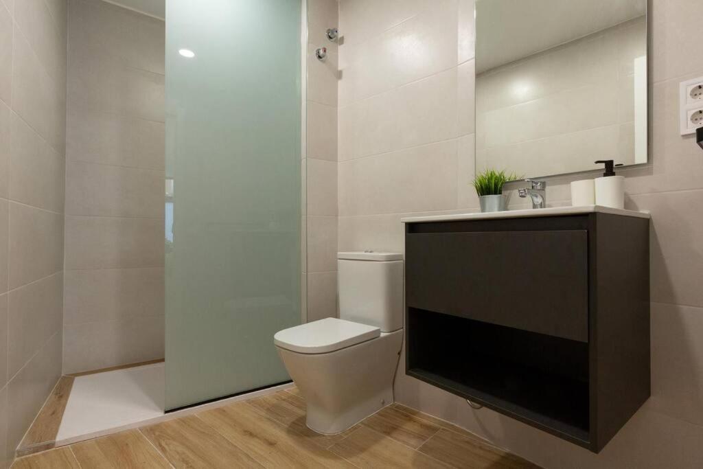 Apartamento Nuevo Loft En Playa Y Cerca Del Centro, Ac Y Wifi Valencia