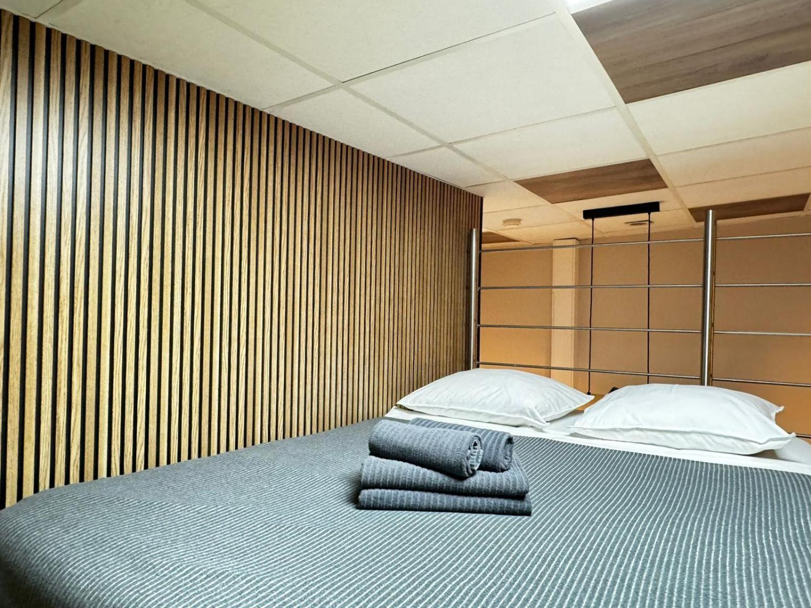 Apartment Lliri 7 *