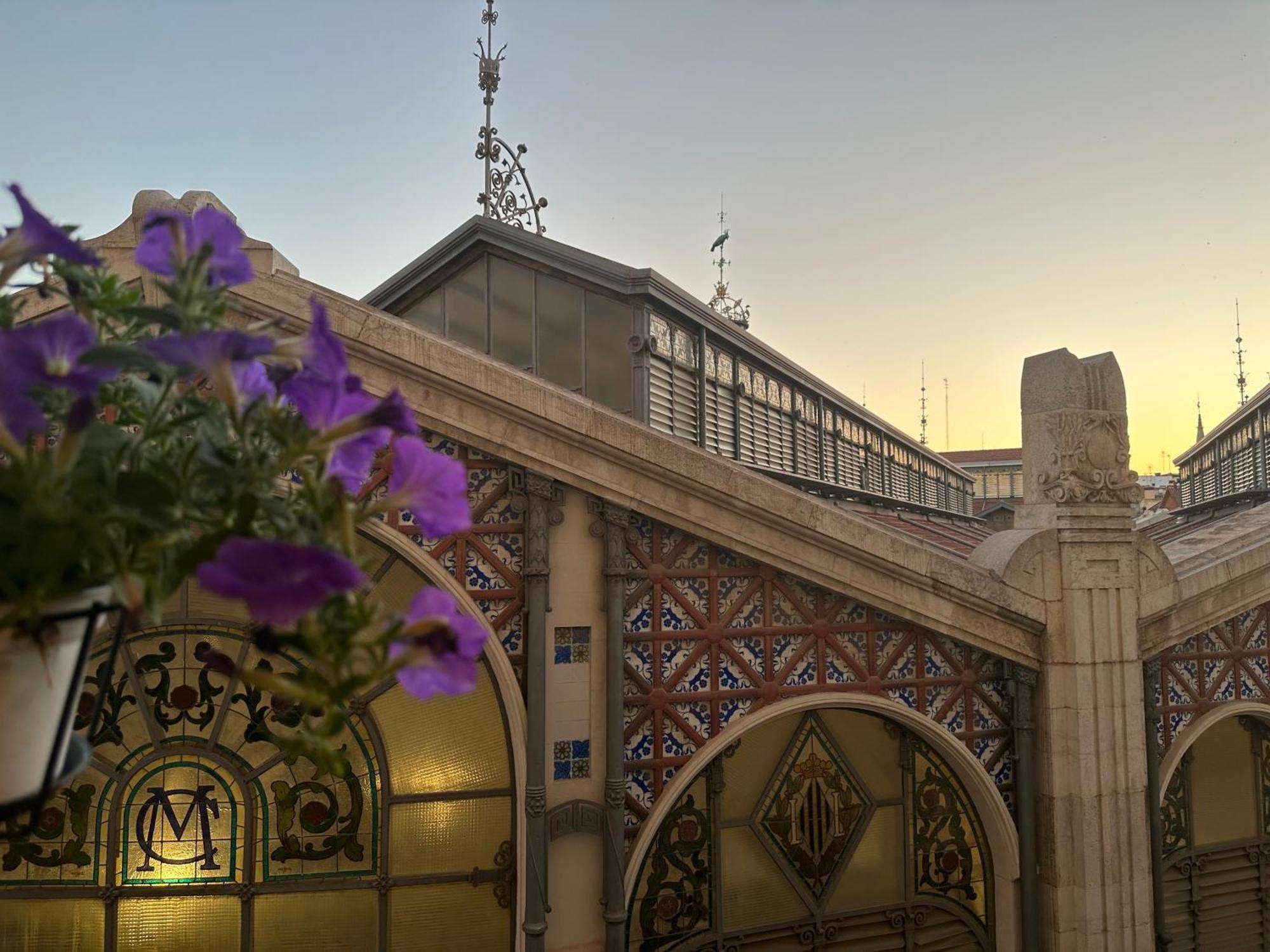 Mirador 2 Del Mercado - Con Bano Privado En El Centro De La Ciudad Vella *