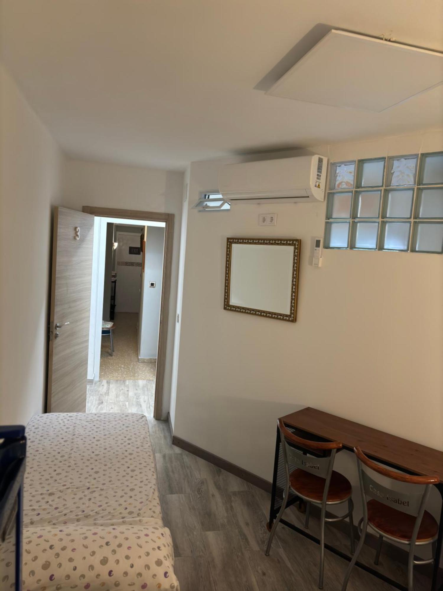 Habitacion En Playa Malvarrosa * Valencia