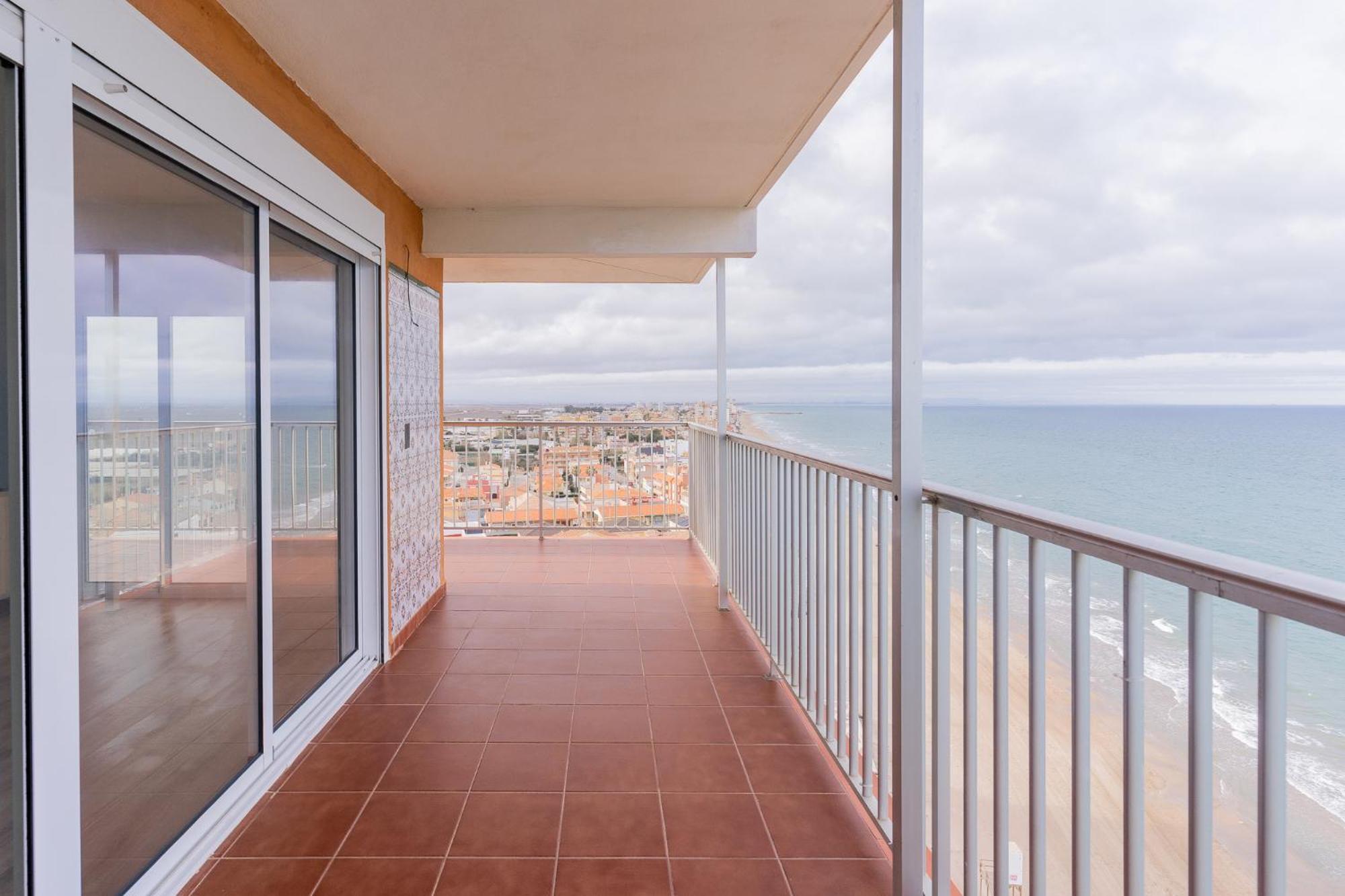 Ocean's Whisper: Les Palmeres Seaview Sanctuary