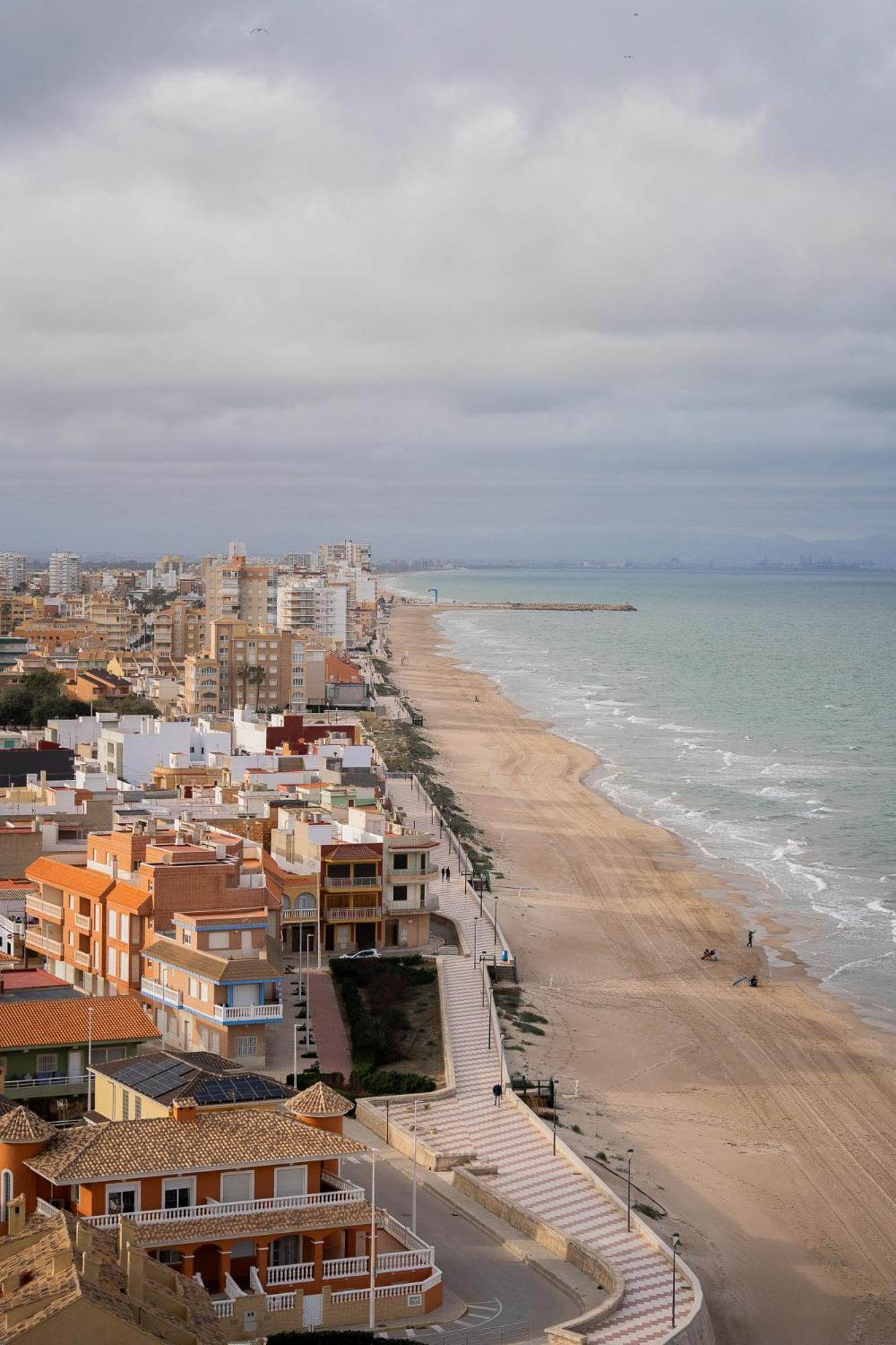 Ocean's Whisper: Les Palmeres Seaview Sanctuary