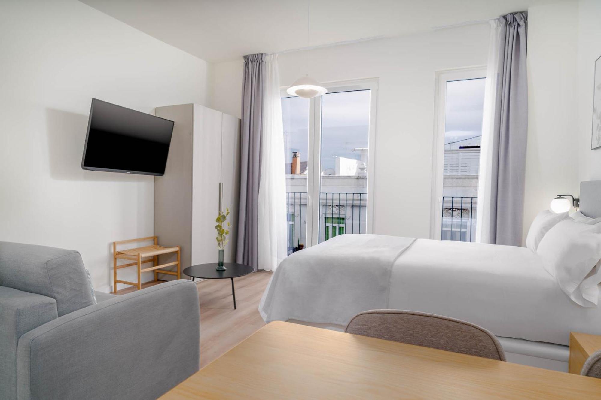 Limehome Carrer De Sant Jacint Apartamento *