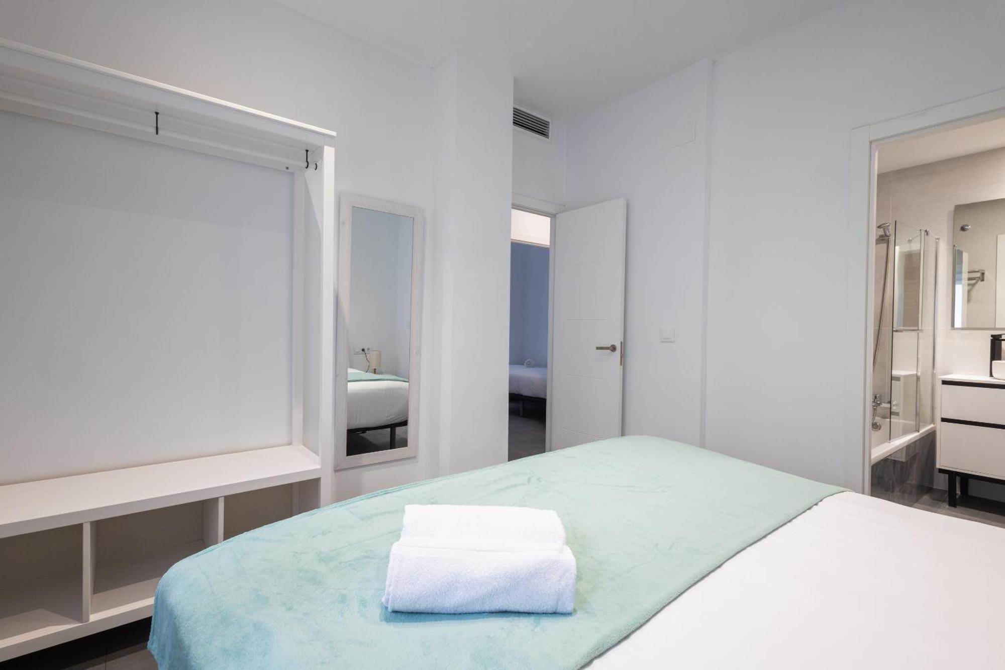 Florit Flats - The Patraix Apartment