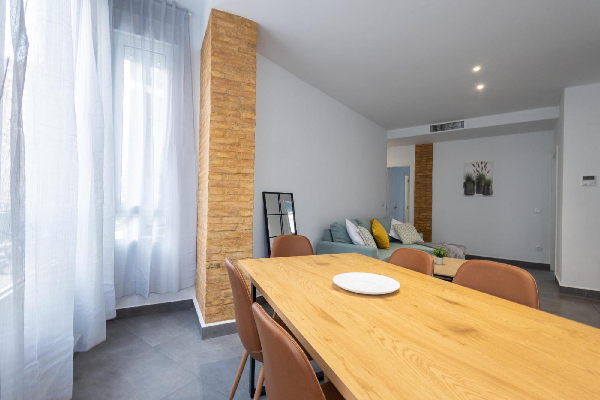 Florit Flats - The Patraix Apartment Valencia