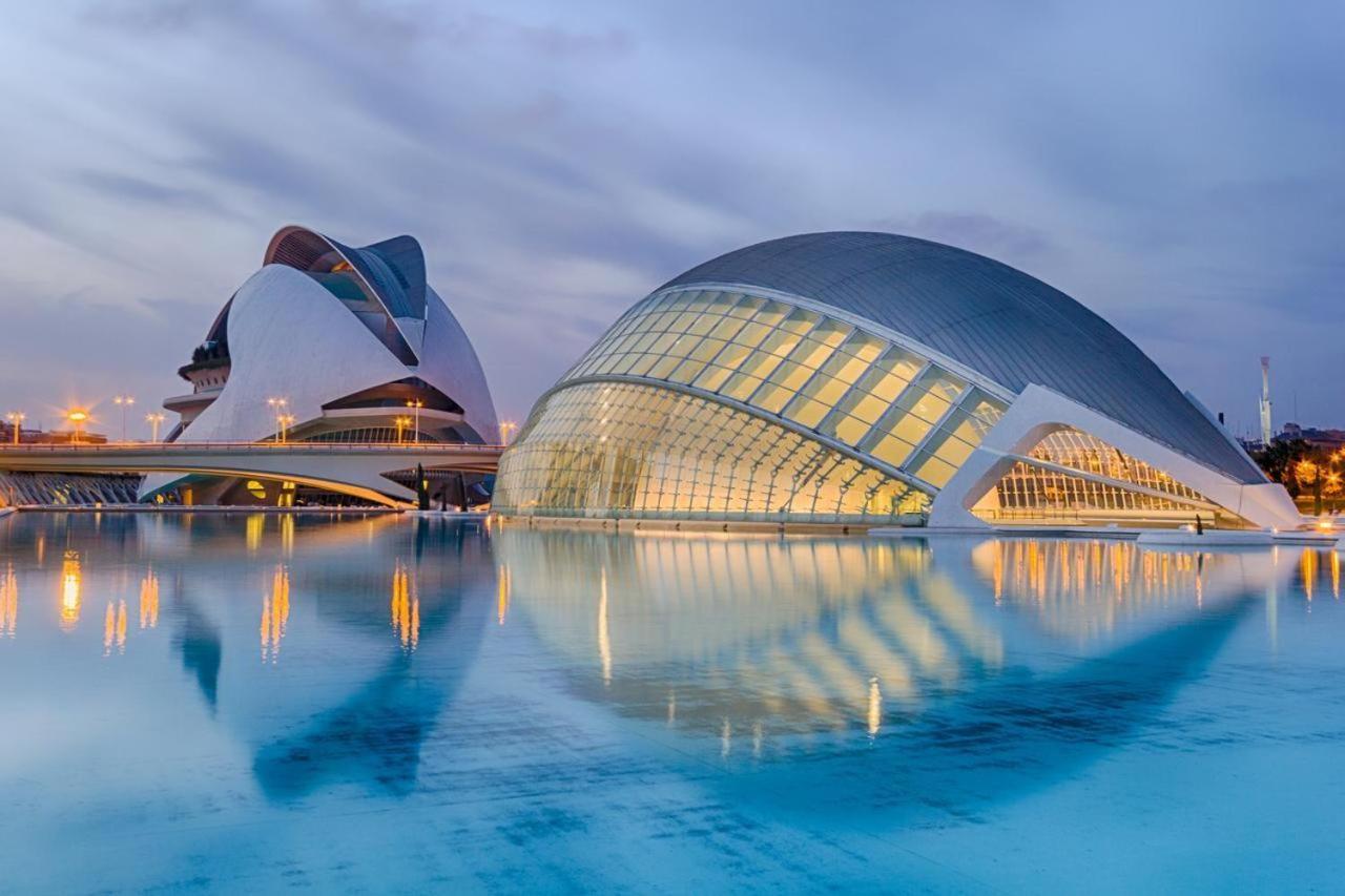 Valencia Beach Rooms *