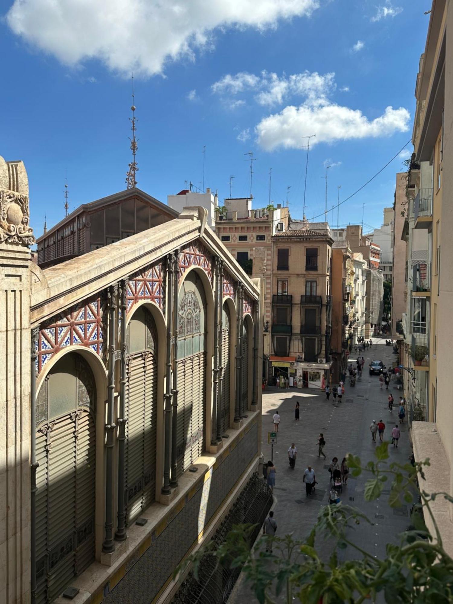 Habitación en casa particular Mirador 1 Del Mercado - Con Bano Privado En El Centro De La Ciudad Vella Valencia