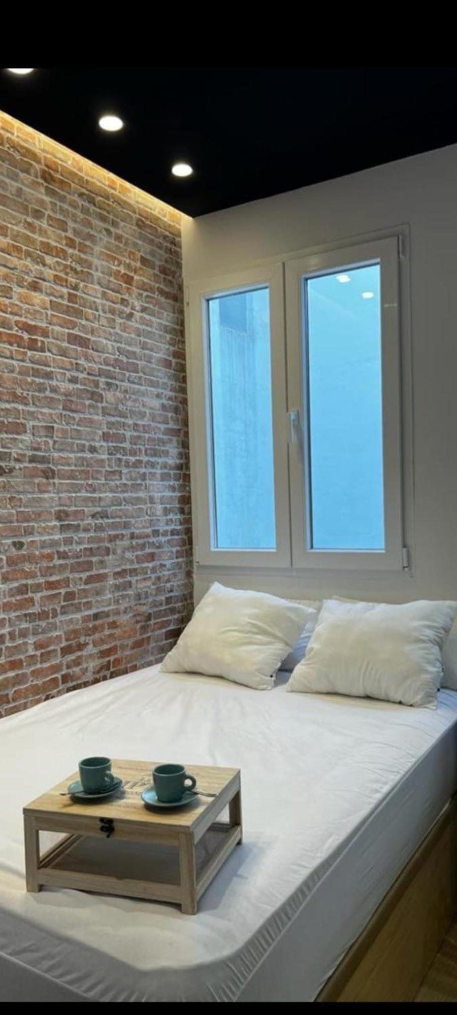 Habitación en casa particular Late Checkout 14 H Free Netflix Tv Valencia