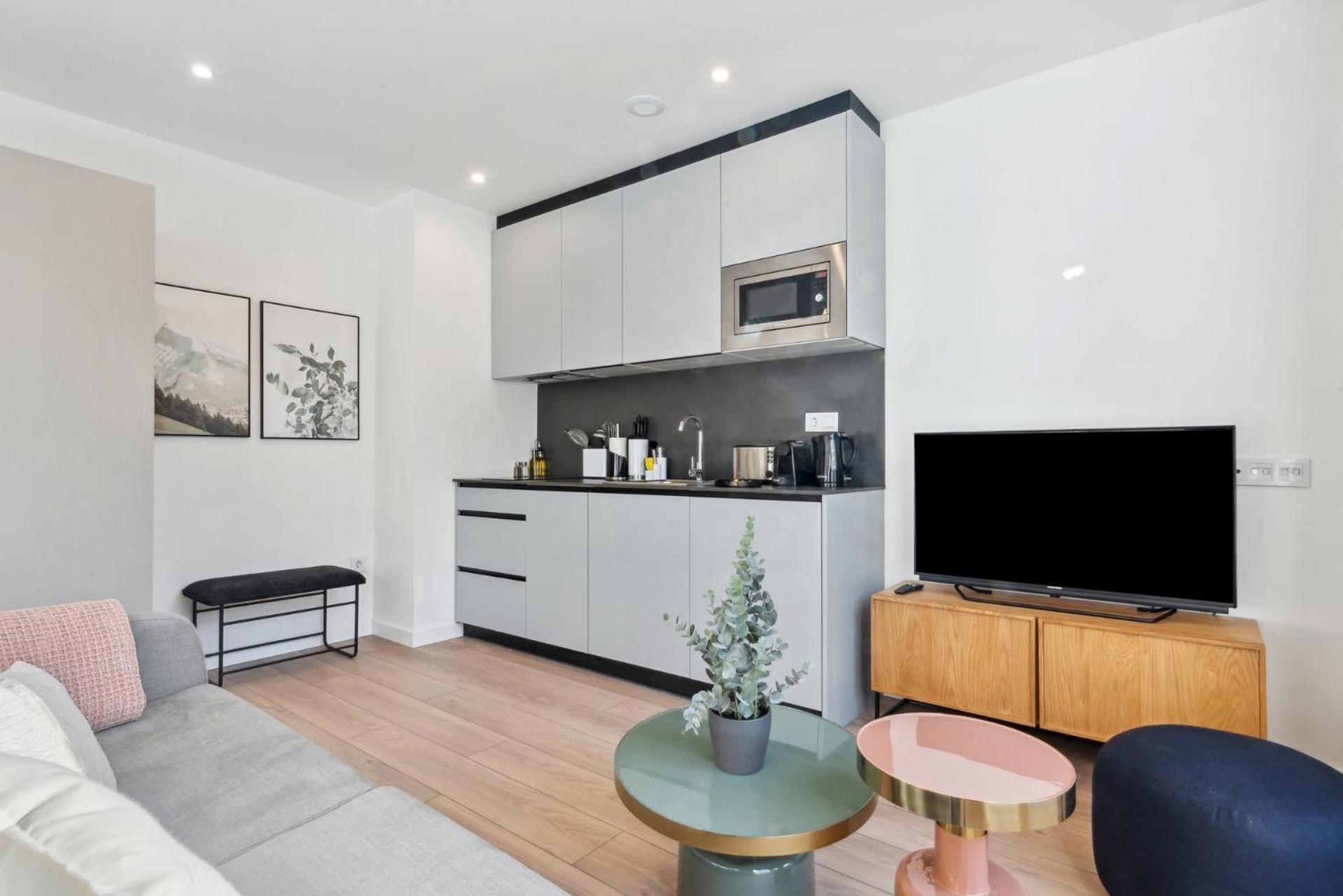 Limehome Carrer Del Pare Palau I Quer Apartamento *