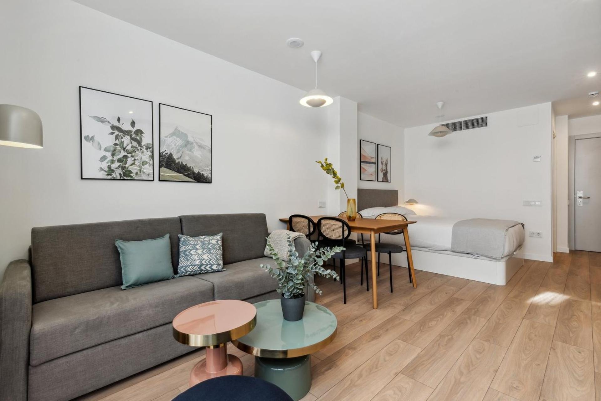 Apartamento Limehome Carrer Del Pare Palau I Quer