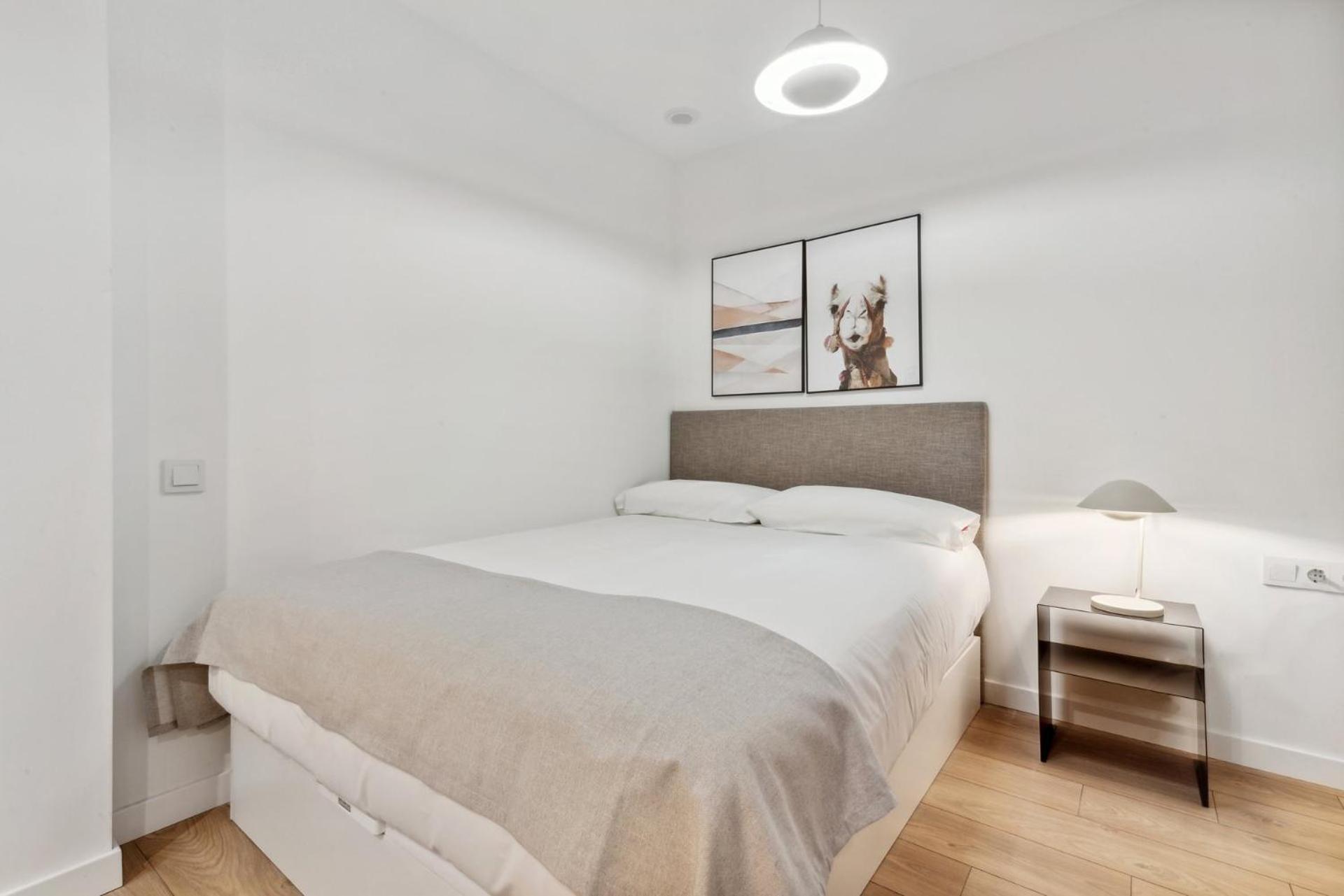 Apartamento Limehome Carrer Del Pare Palau I Quer *