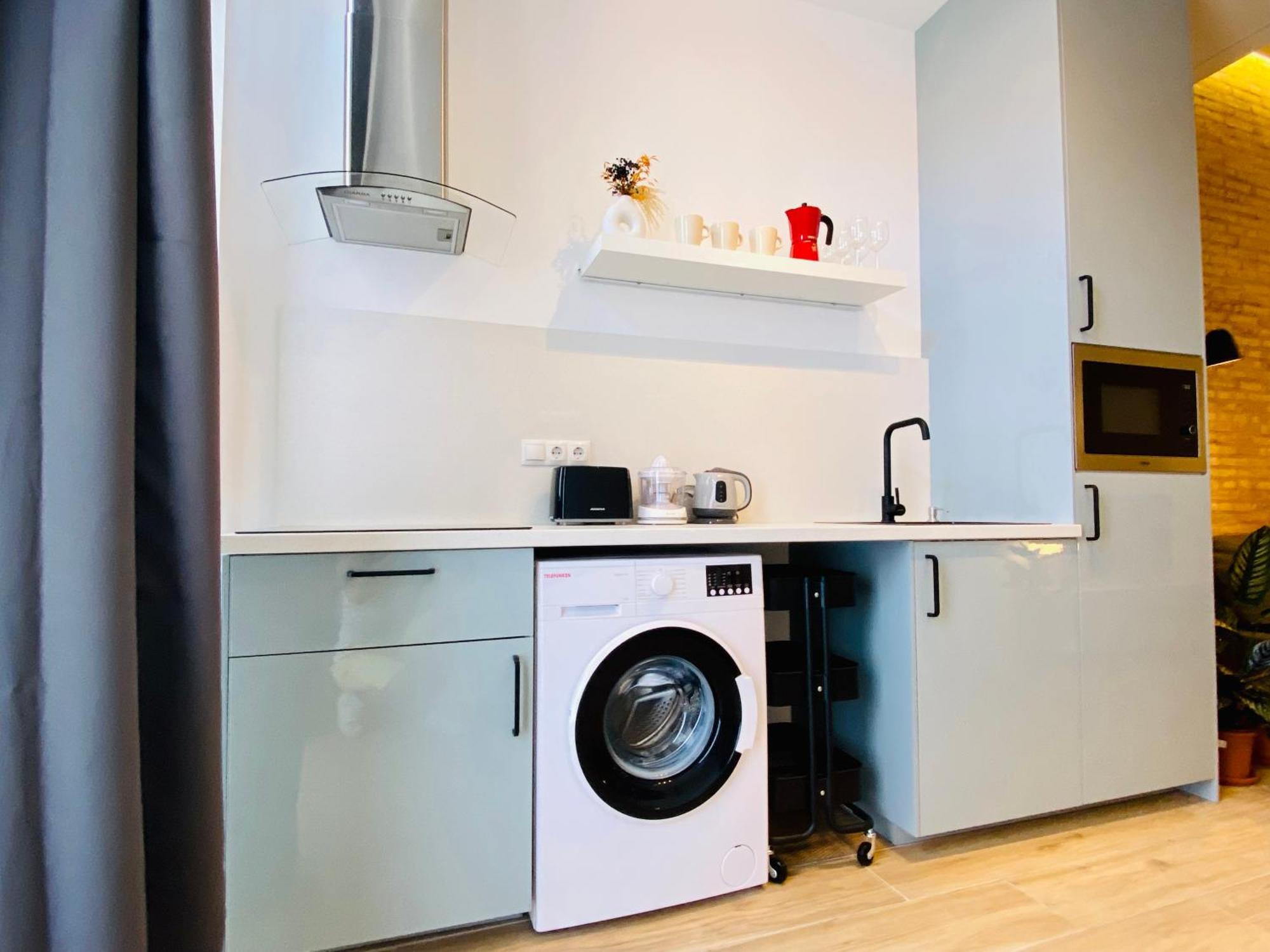 Apartamento En Cabanyal A: Encanto Y Diseno Junto A La Playa Apartamento