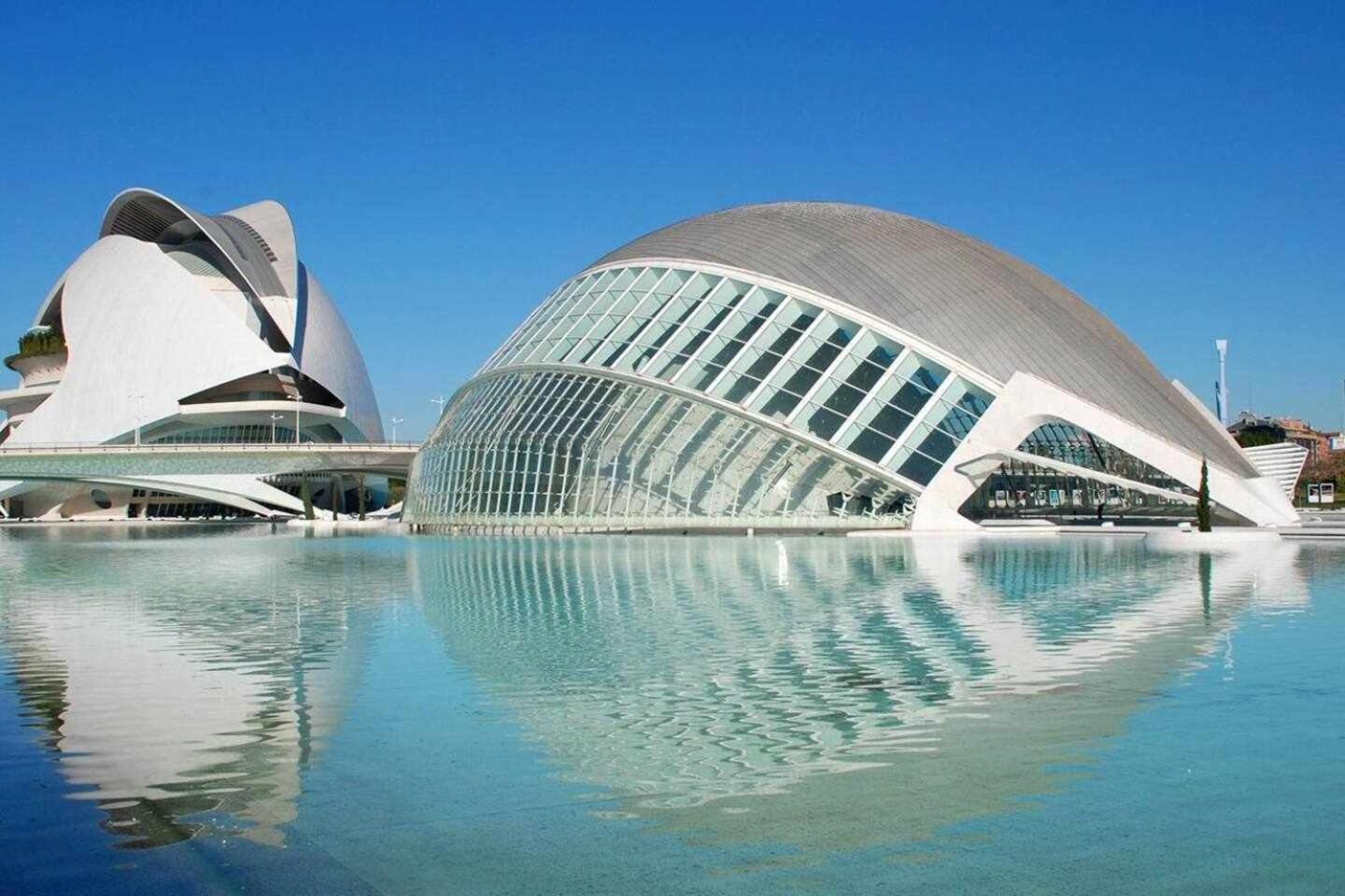 En Ciudad De Artes Y Ciencias