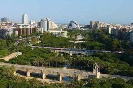 En Ciudad De Artes Y Ciencias Apartamento *