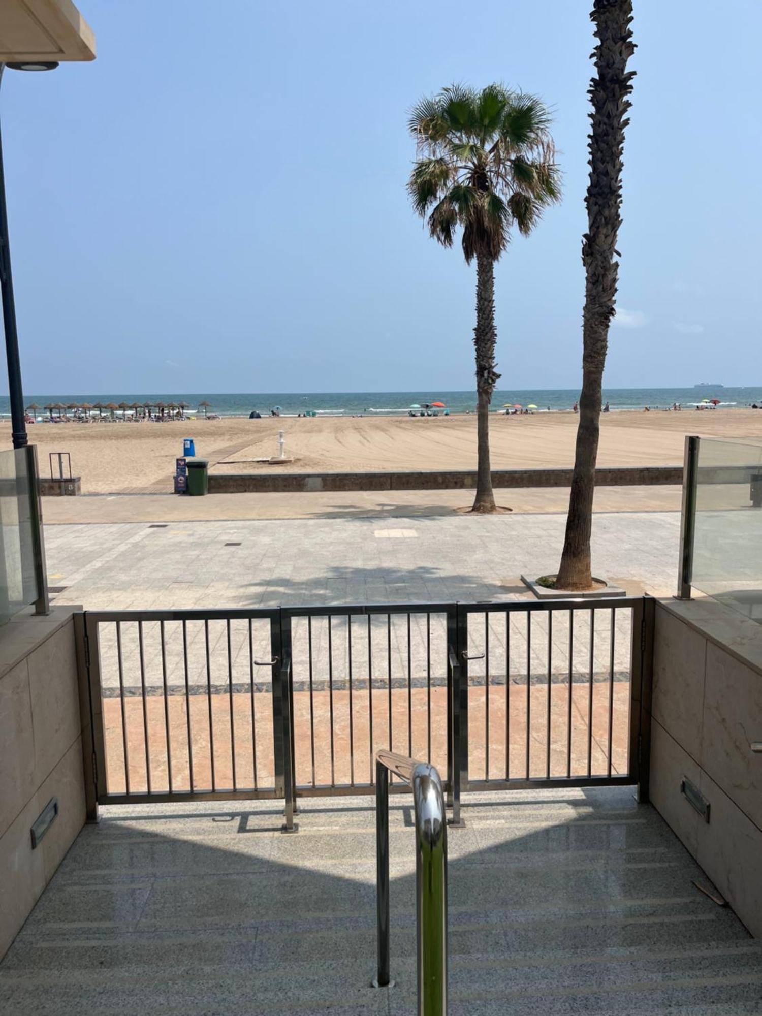 Beachfront Living Valencia Patacona Apartment * Valencia