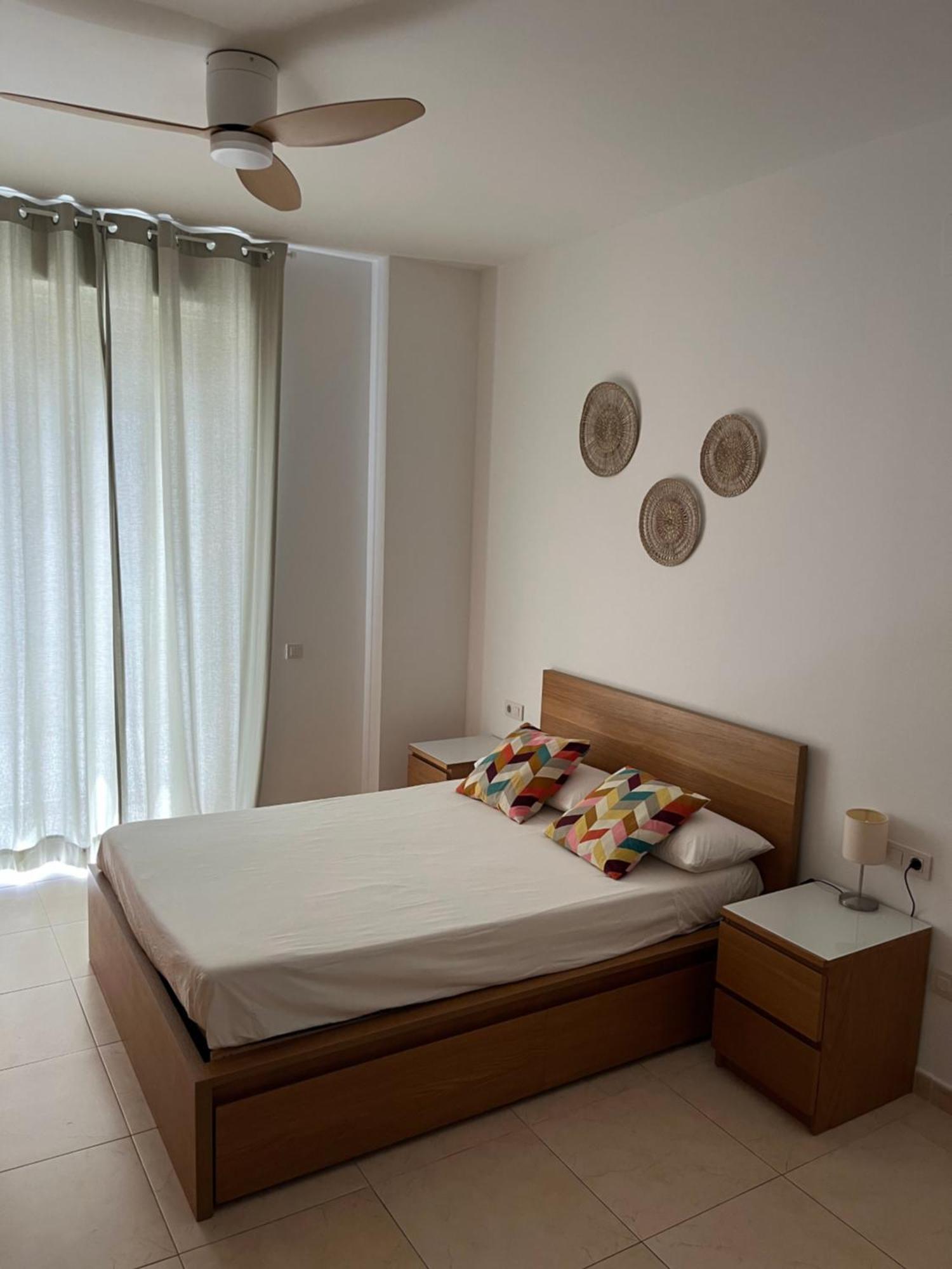 Beachfront Living Valencia Patacona Apartment