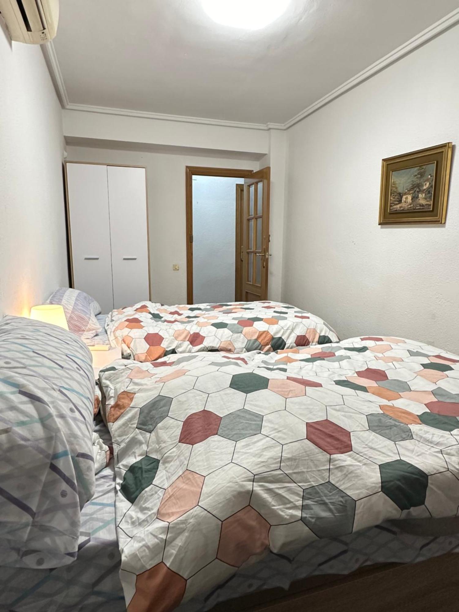 Jerry's Hostal *