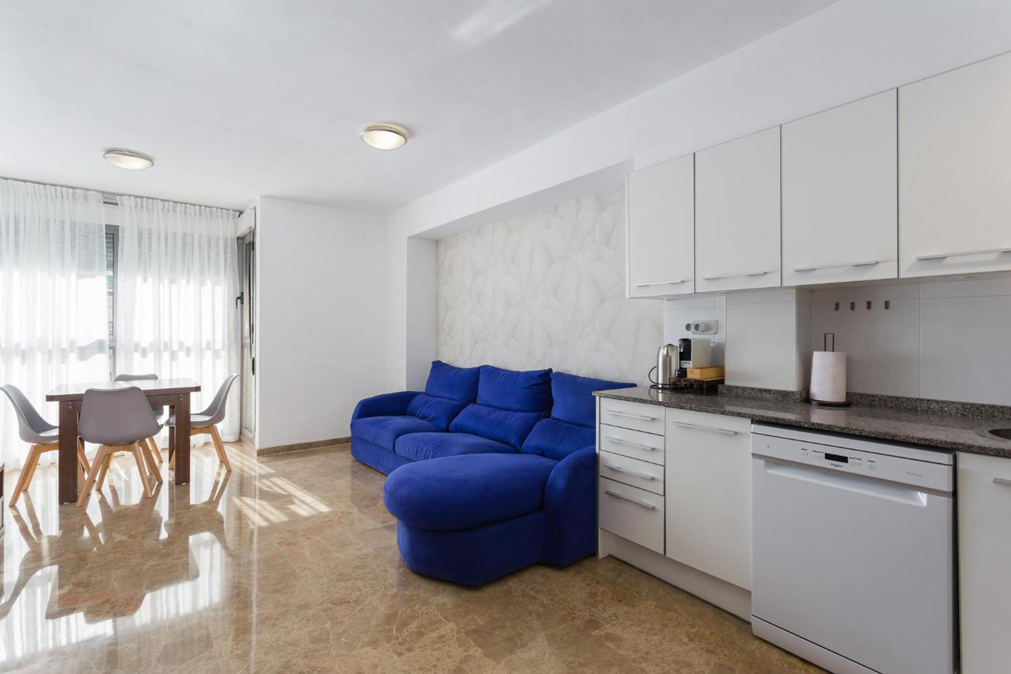 Piso Familiar Cerca Del Centro, Ac Y Wifi Gratis Apartment *