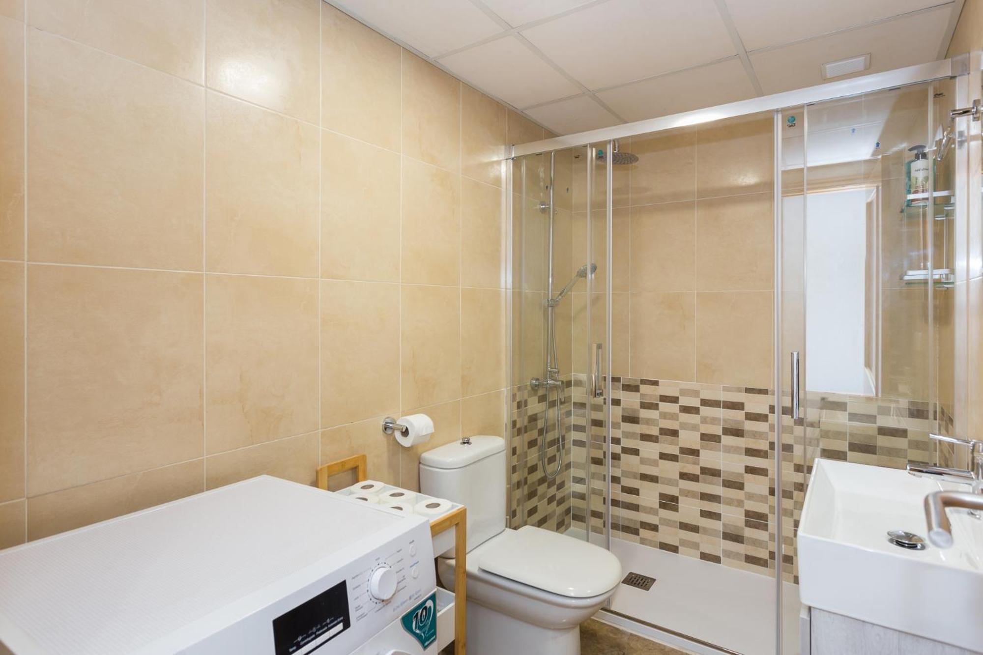 Piso Familiar Cerca Del Centro, Ac Y Wifi Gratis Apartment