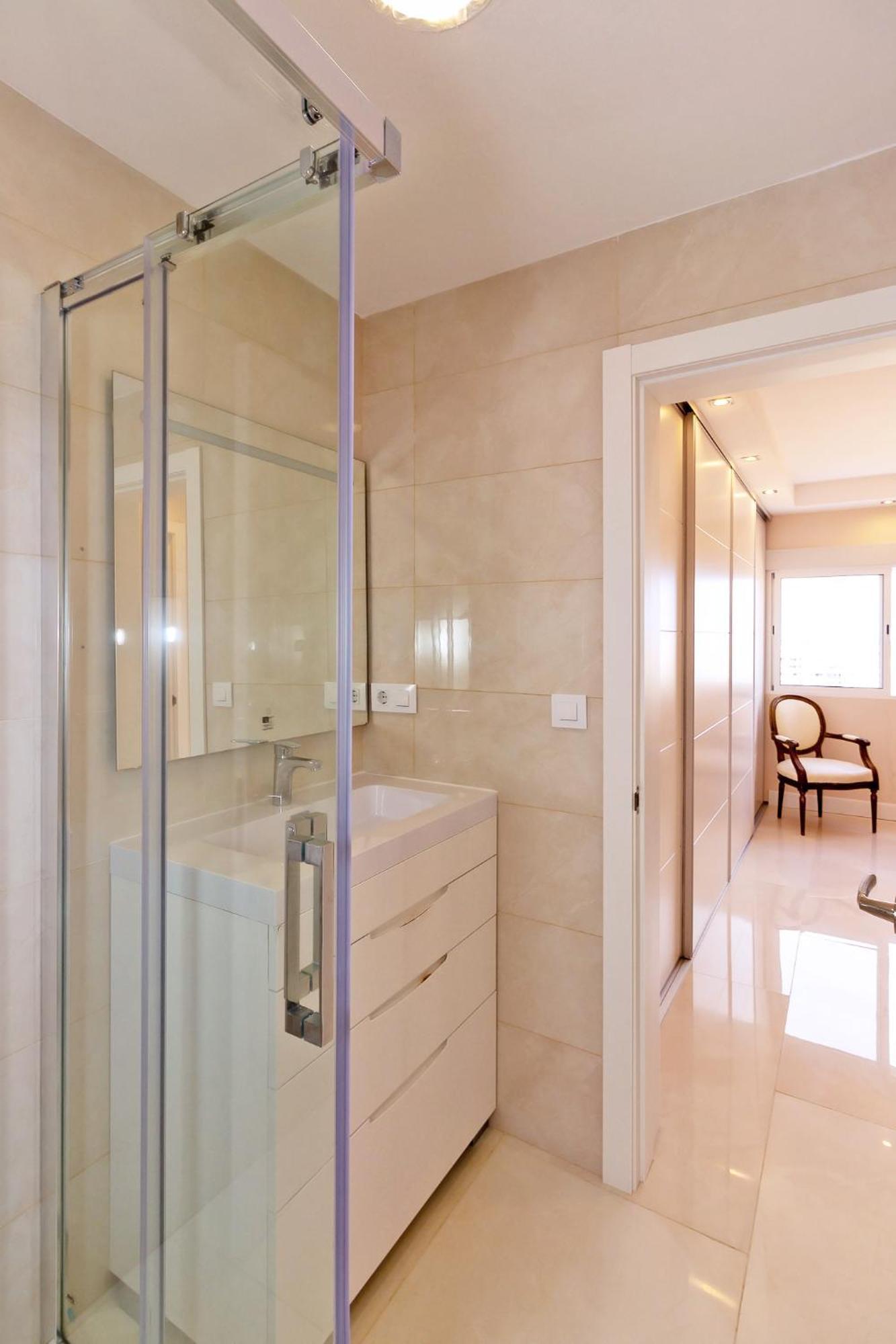 The White Apartment: Luxury, And Design *