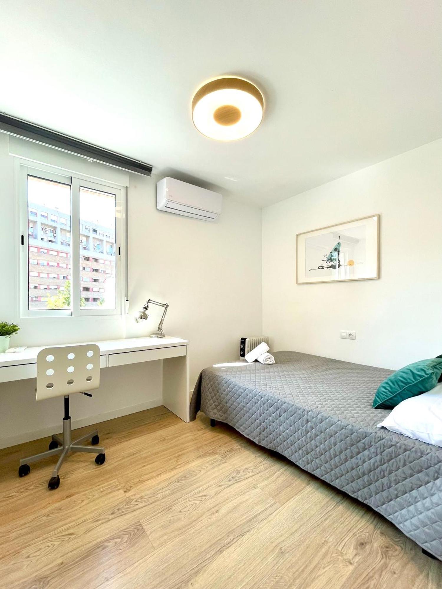 Apartamento Spacious, Sunny Flat By Of Arts & Sciences *