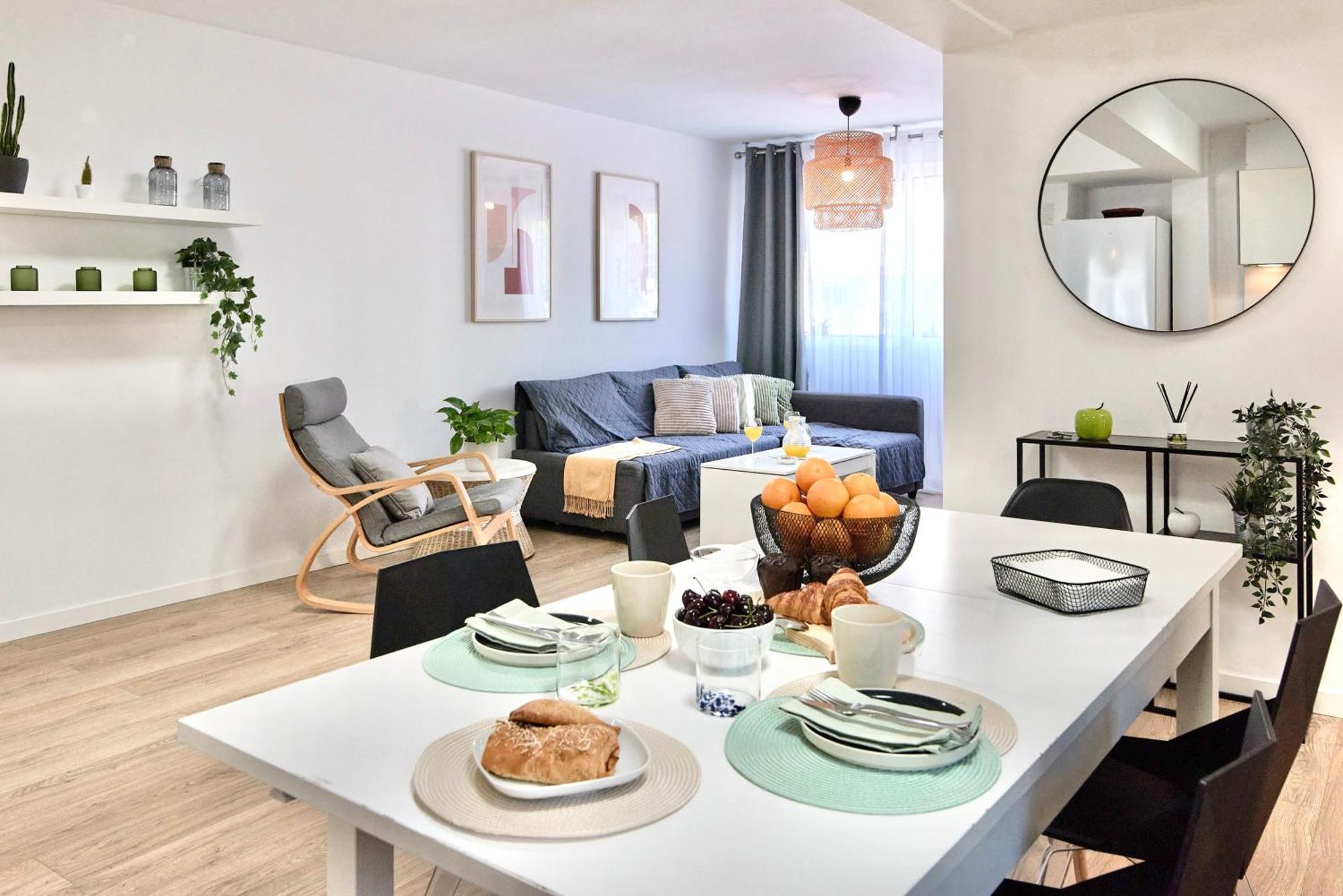 Spacious, Sunny Flat By Of Arts & Sciences Valencia