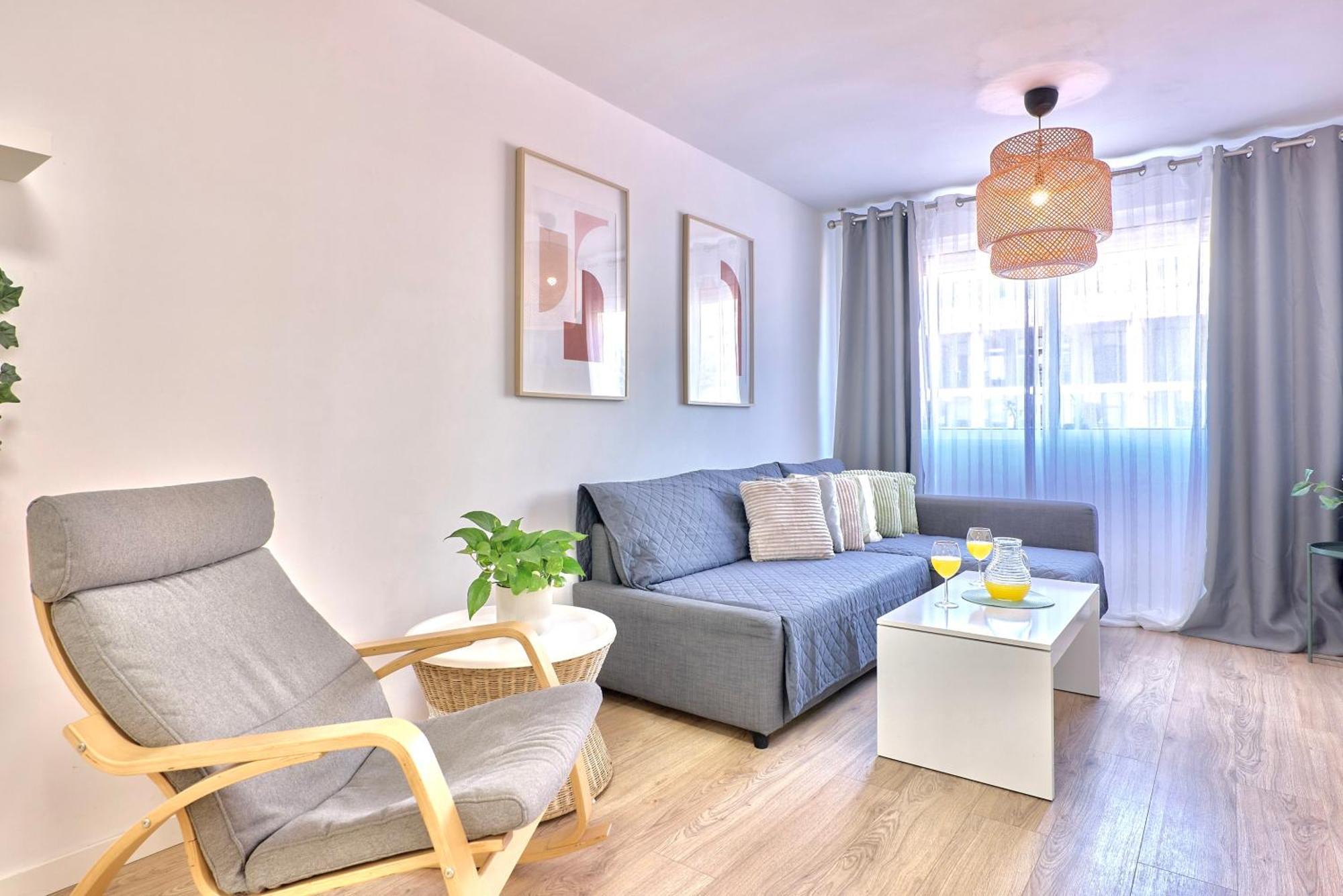 Spacious, Sunny Flat By Of Arts & Sciences Valencia