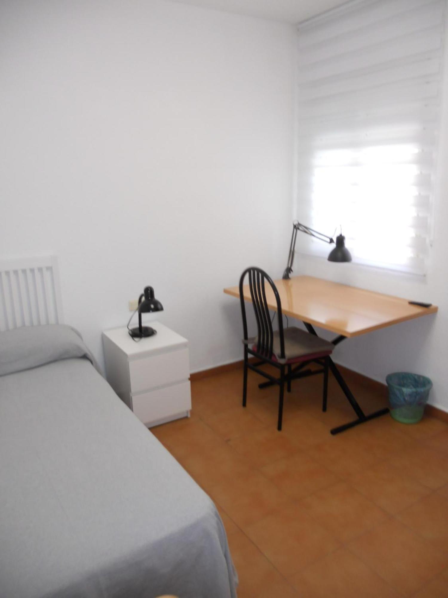 Residencia Universitaria Reuniver Burjassot * Valencia