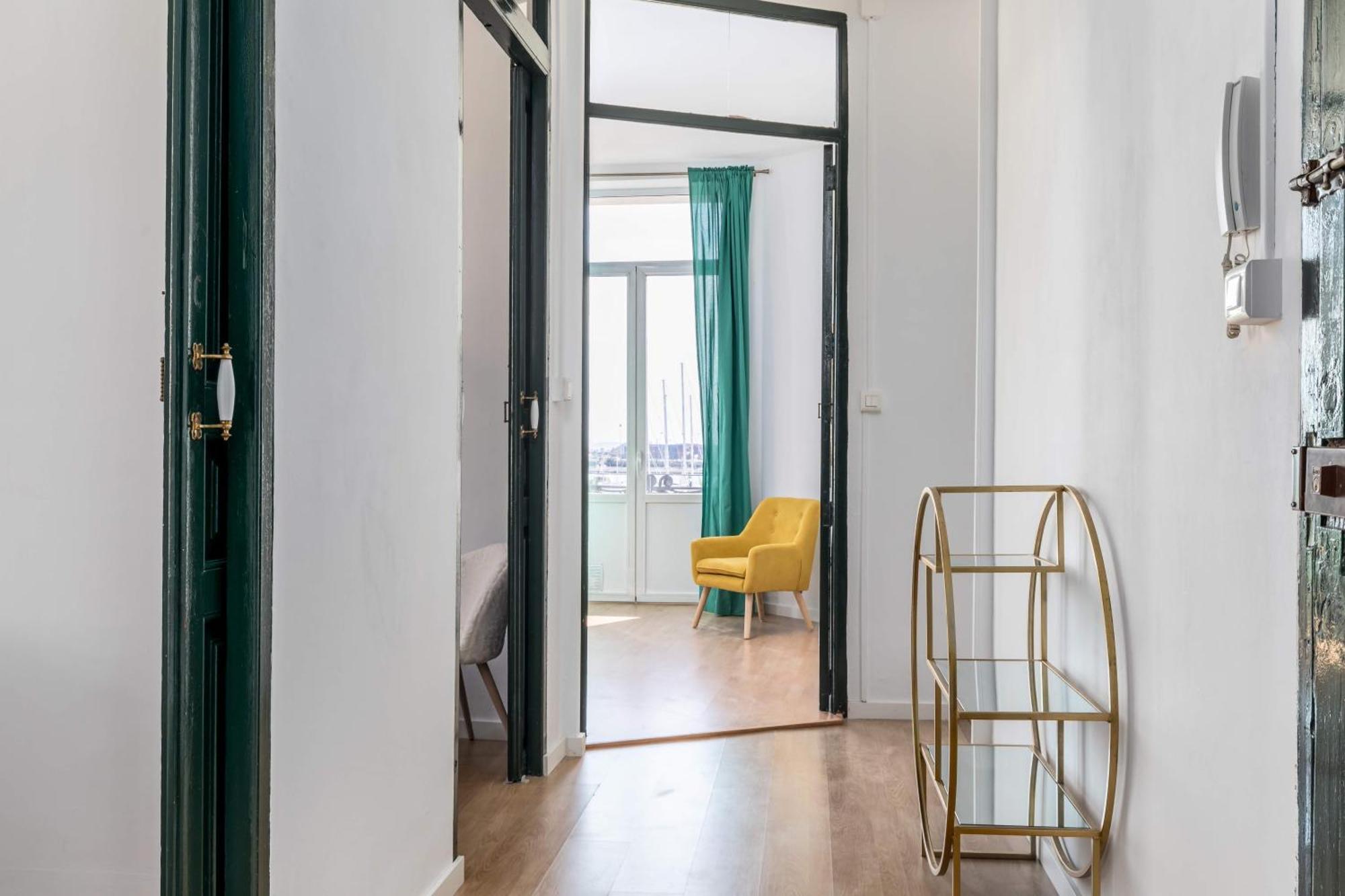 Travel Habitat Port Valencia. Apartment