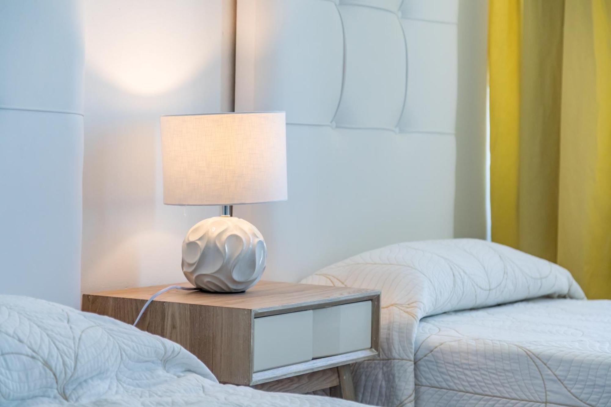 Apartment Travel Habitat Port Valencia. *