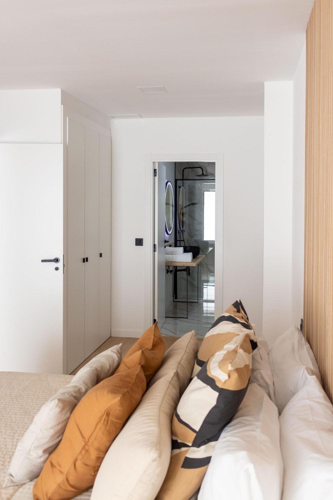 Vlc Host - Leones Apartamento *